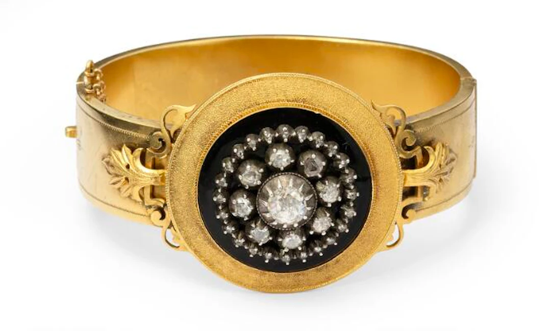 Victorian bangle of 14k gold and silver set with numerous rose-cut