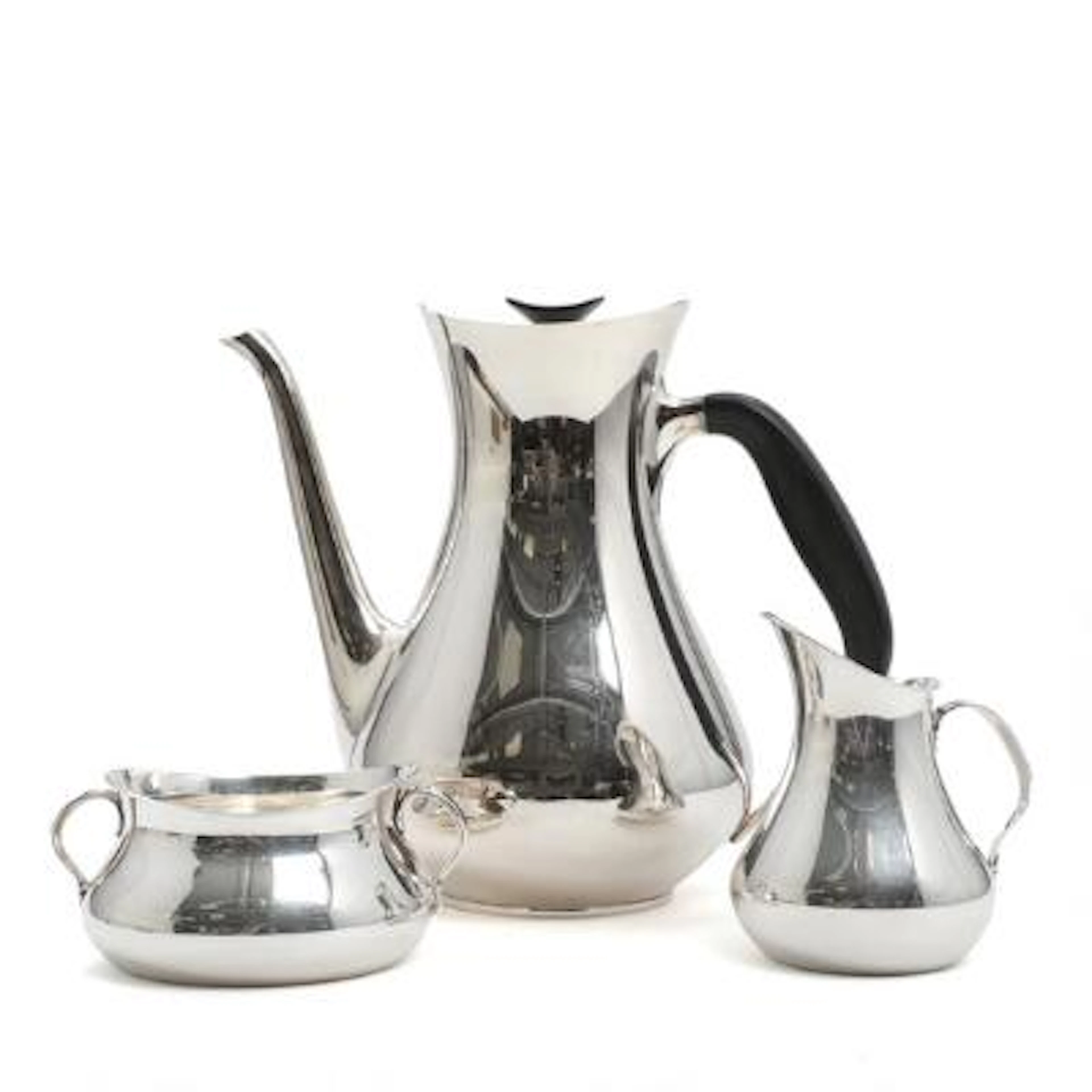 H. P. Jacobsen: A three-piece silver and bakelite coffee set. Manufactured