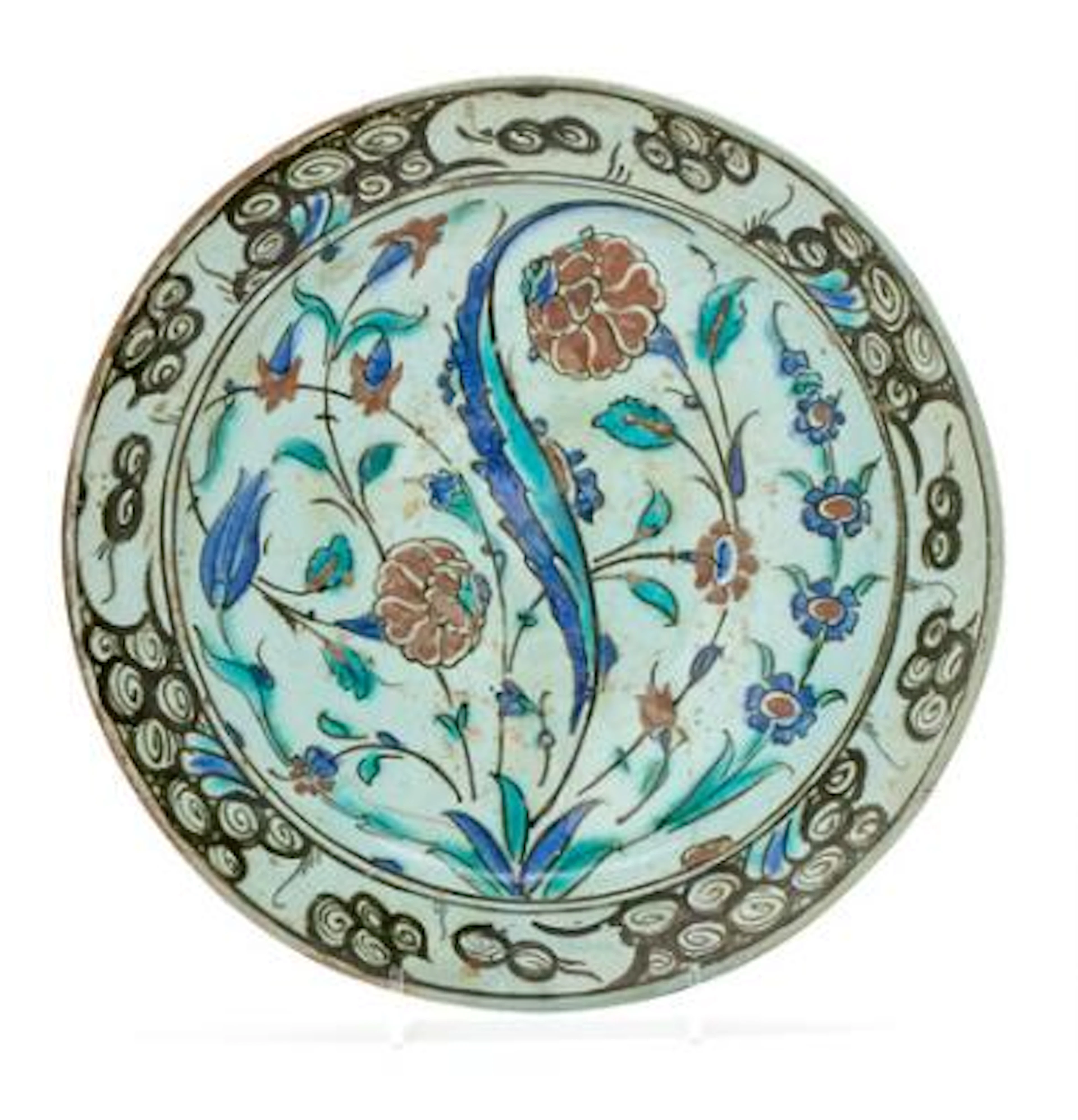 Iznik dish of faience. Turkey, approx. 1600 Diam. 30 cm. – Bruun Rasmussen