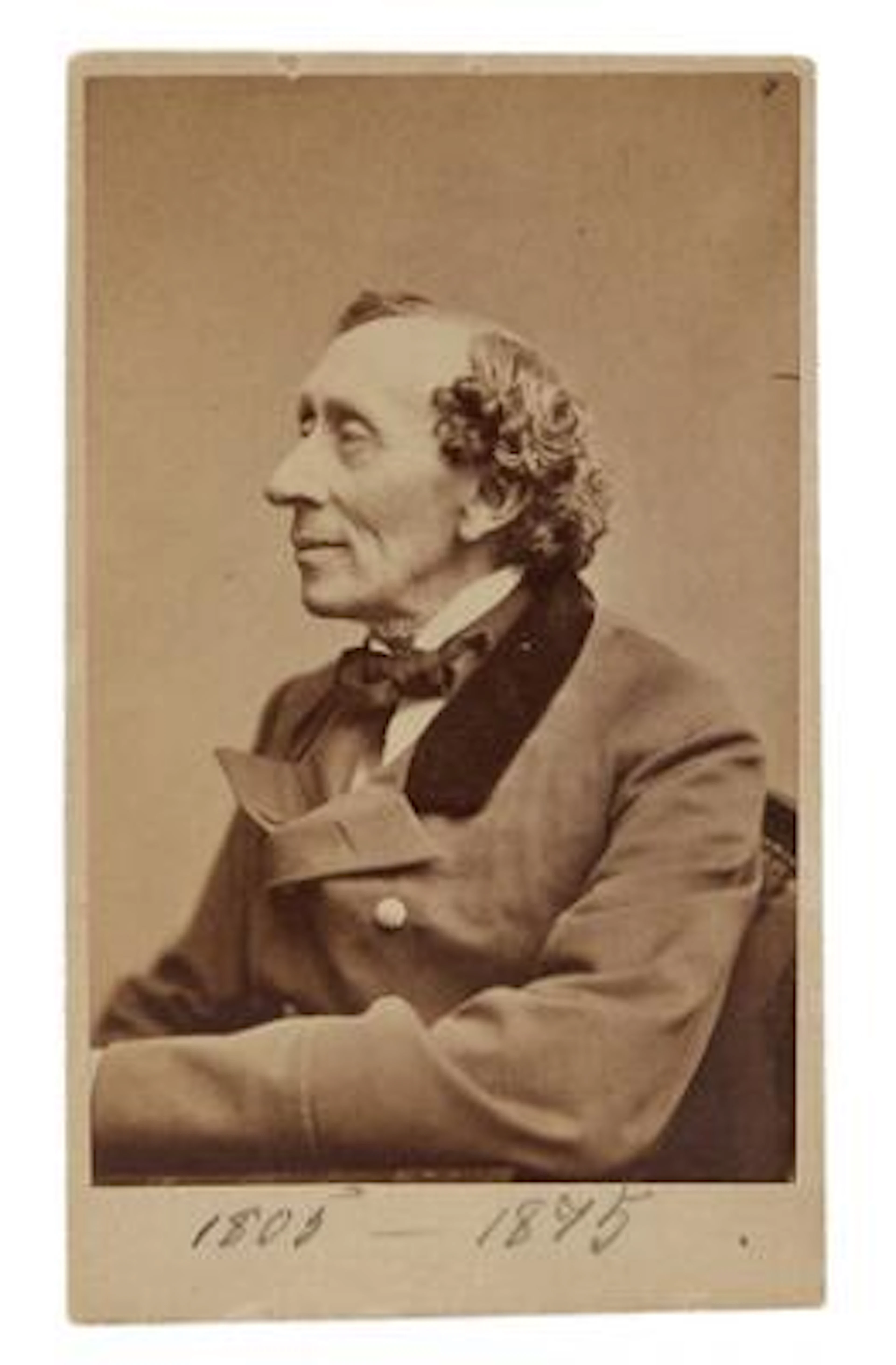 Thora Hallager: Black-and-white visiting card photograph of Danish