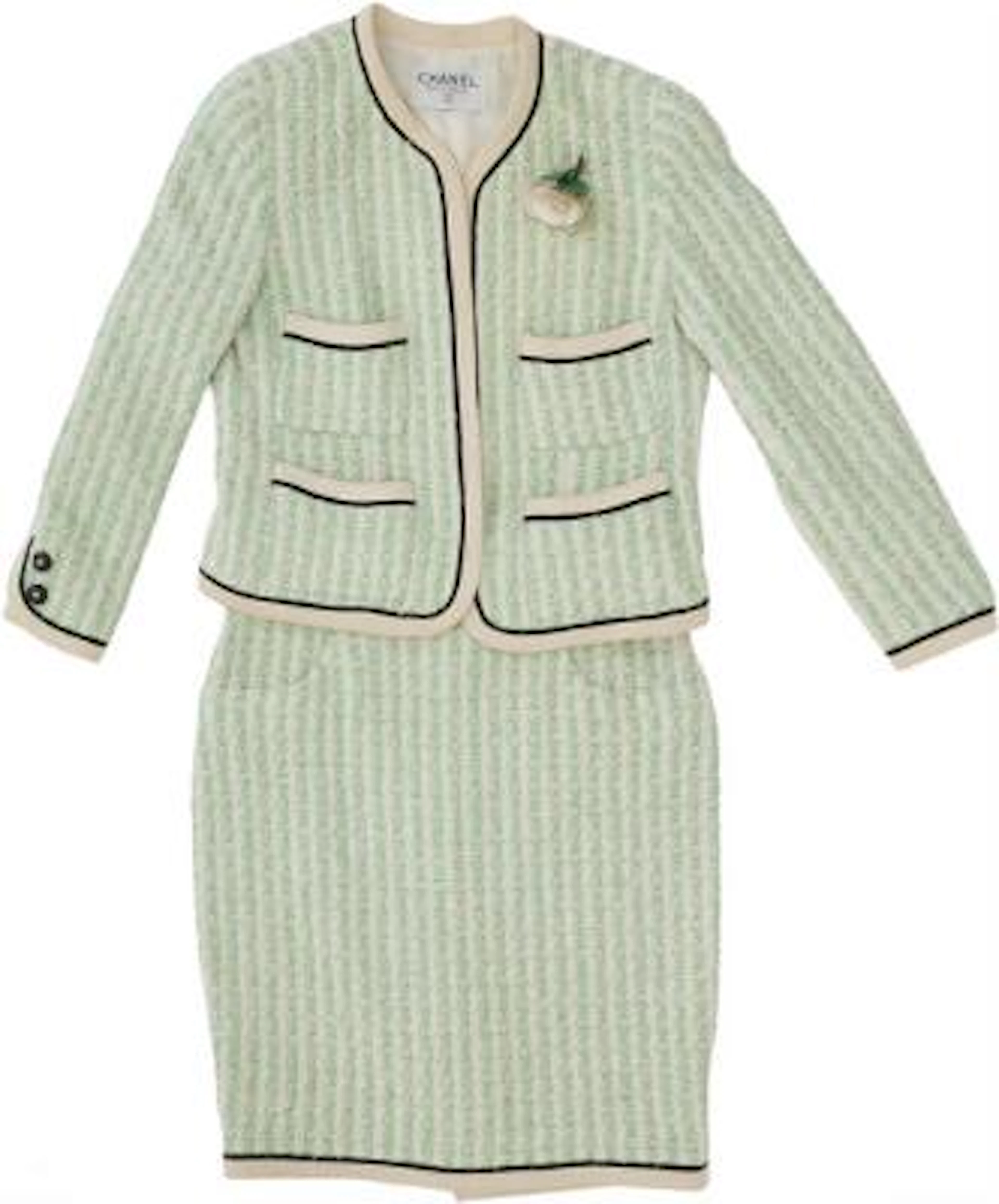 Chanel: A matching set comprising of a jacket and a skirt of green/white