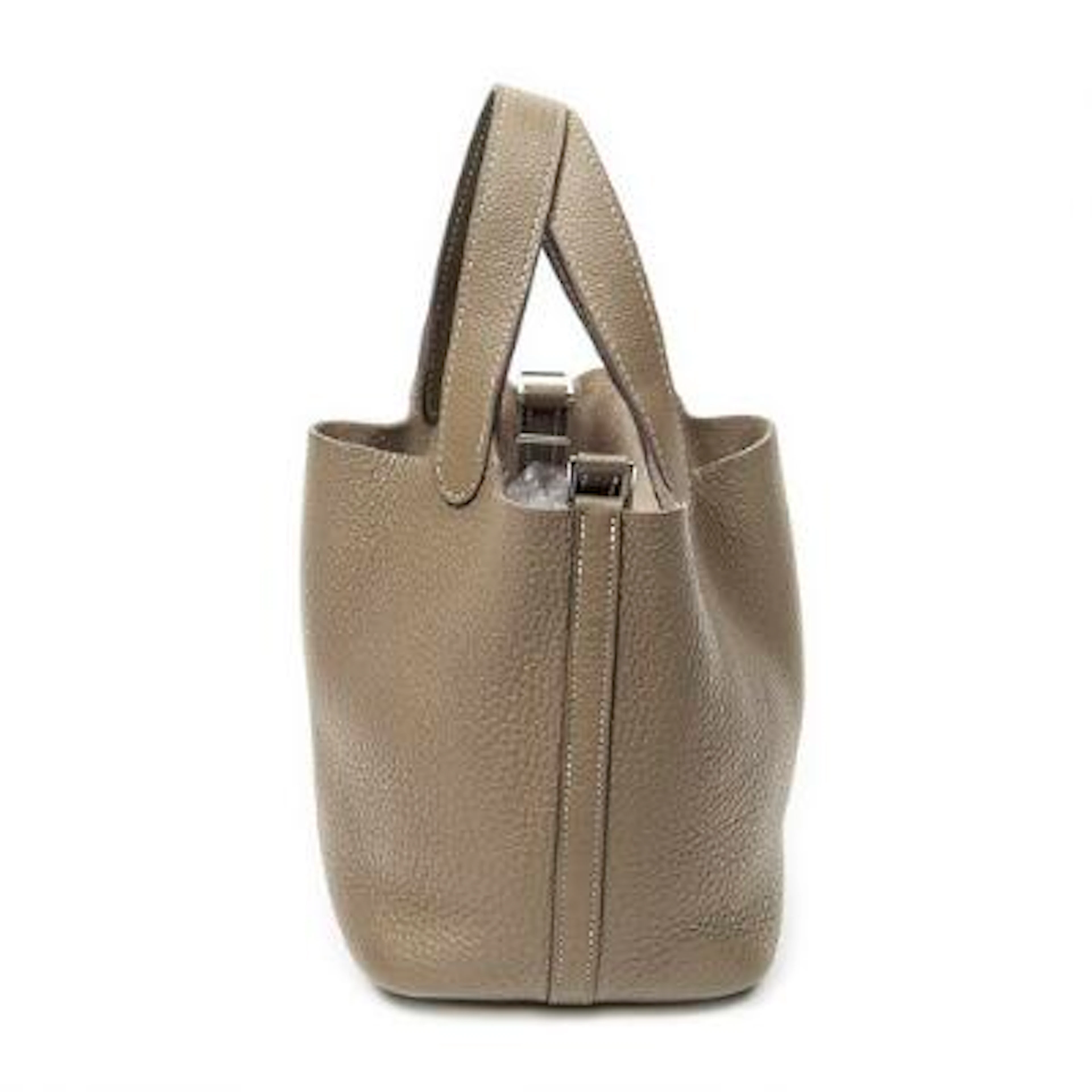 Hermès: "Picotin" bag in taupe-coloured leather with palladium hardware.