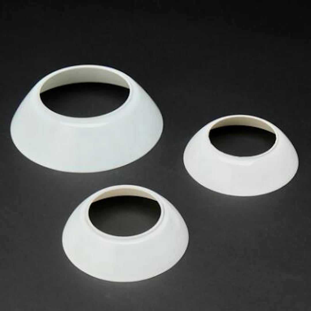 Poul Henningsen: Single layer opaline glass spare shades. (3) – Bruun