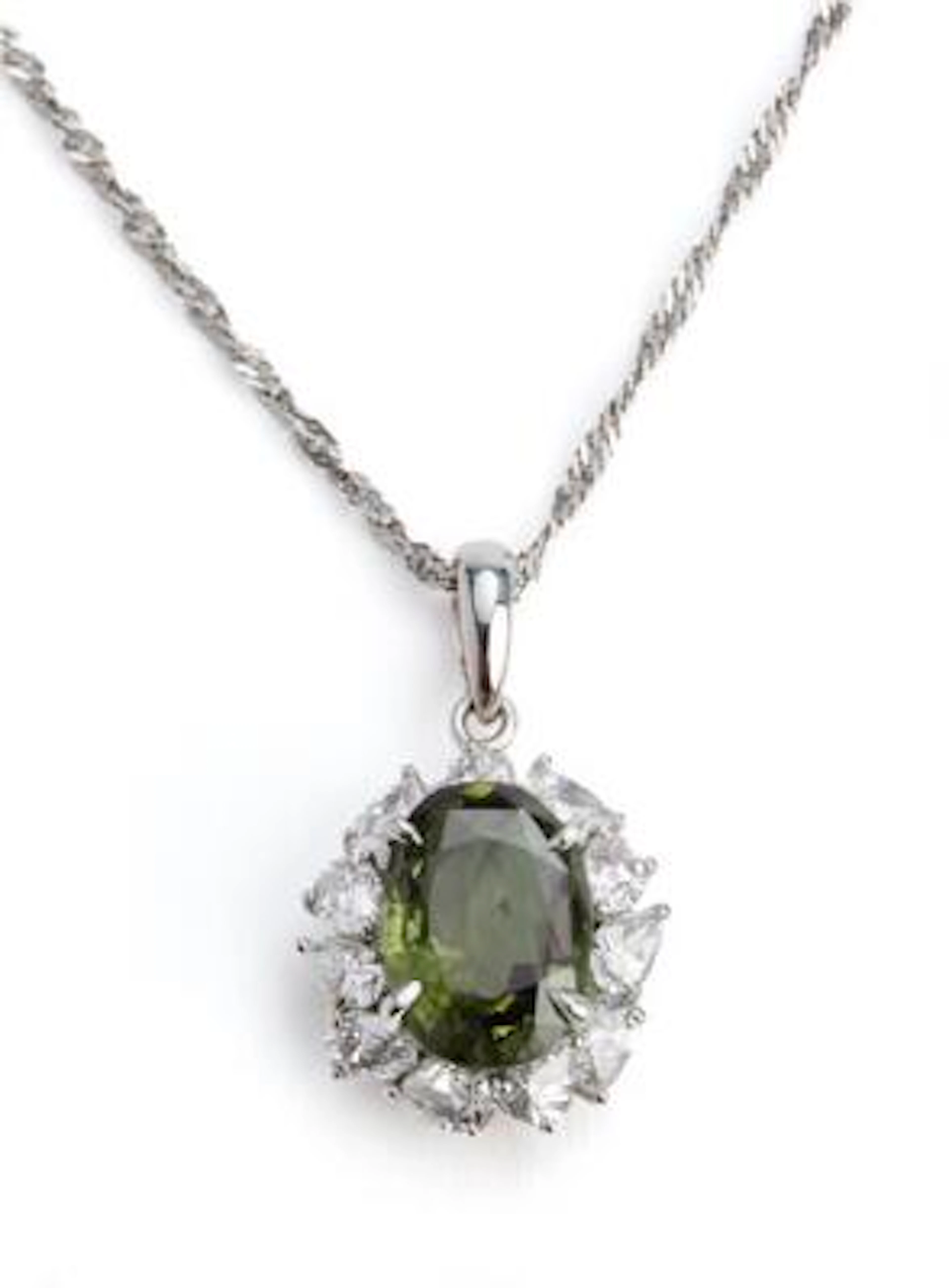 An alexandrite pendant and necklace set with an alexandrite weighing