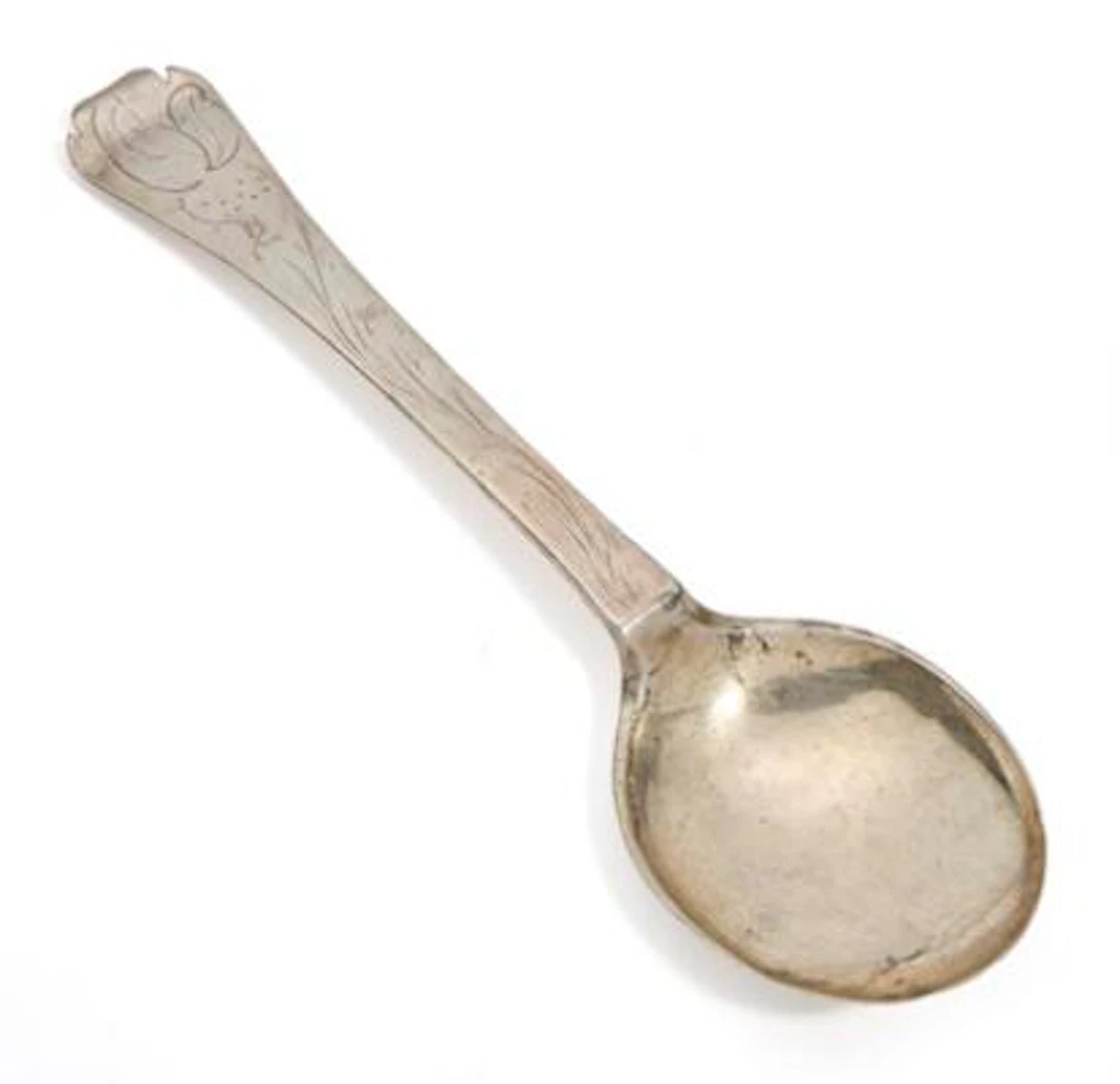 A Danish Baroque silver table spoon. Maker Niels Svendsen, Copenhagen