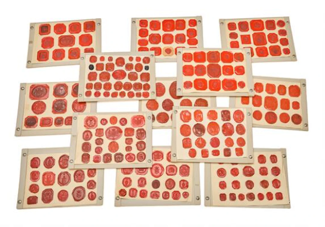Collection of Danish sealing waxes. Approx. 200 pieces. – Bruun Rasmussen