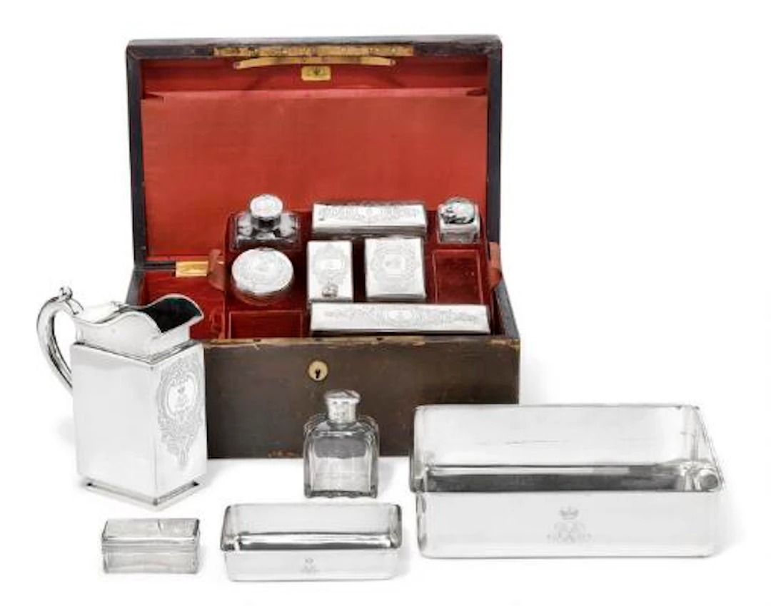 Nicholls & Plincke, retailers: Russian silver and glass travelling