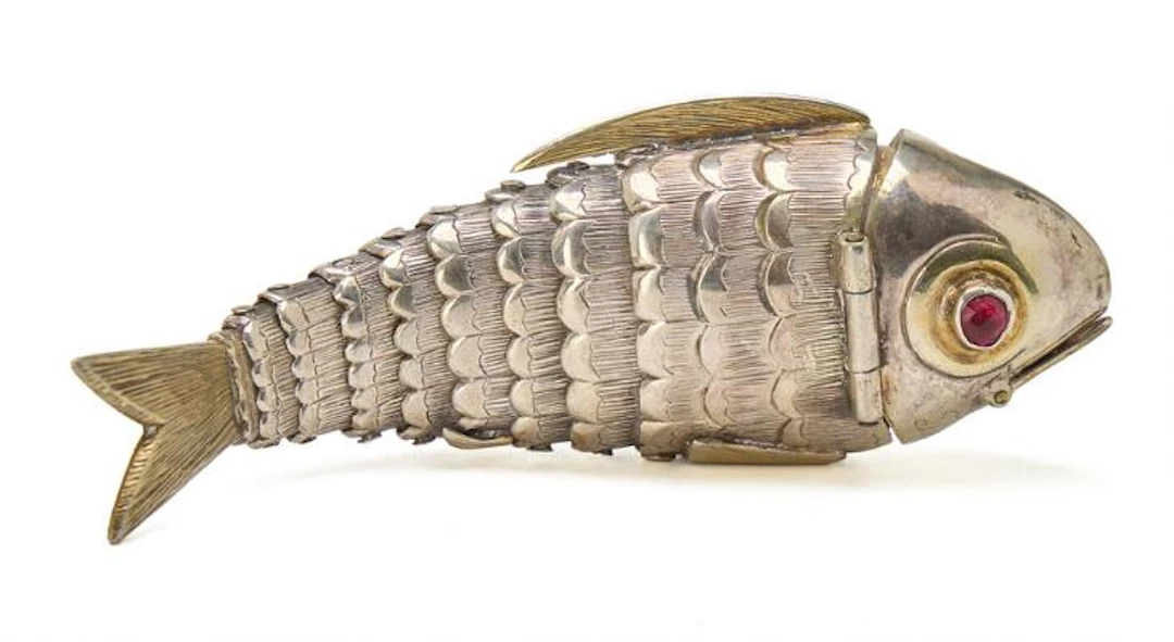 North Schleswig fish-shaped partially gilt silver vinaigrette, the