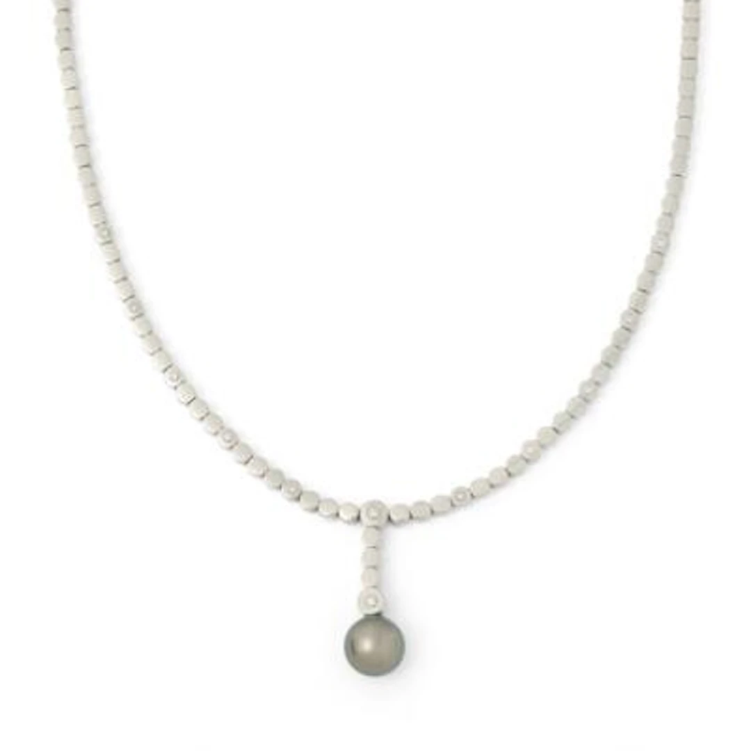 A necklace set with a cultured pearl and a diamondsmounted in 18k
