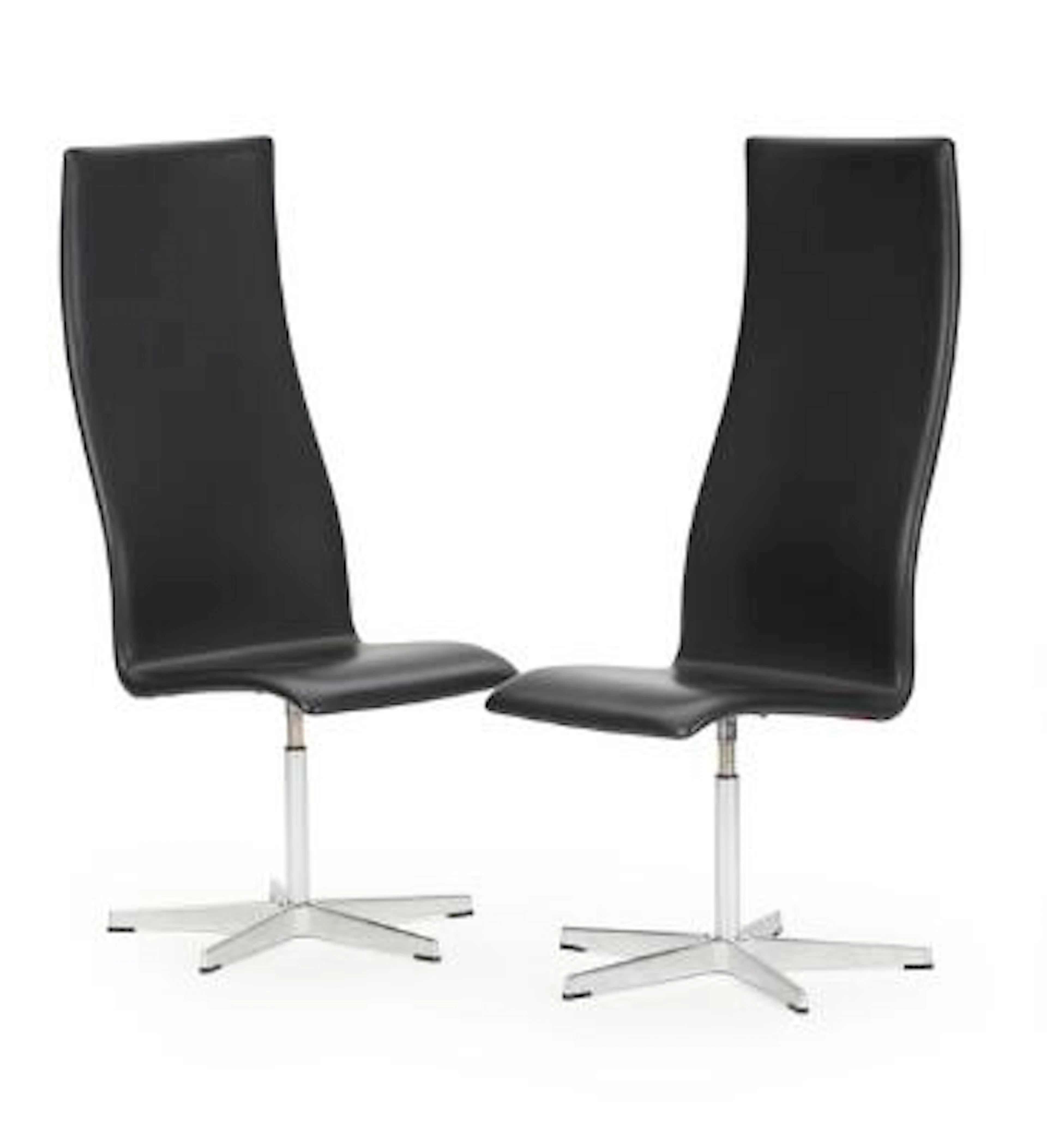 Arne Jacobsen: "Oxford". A pair of high-backed chairs, upholstered