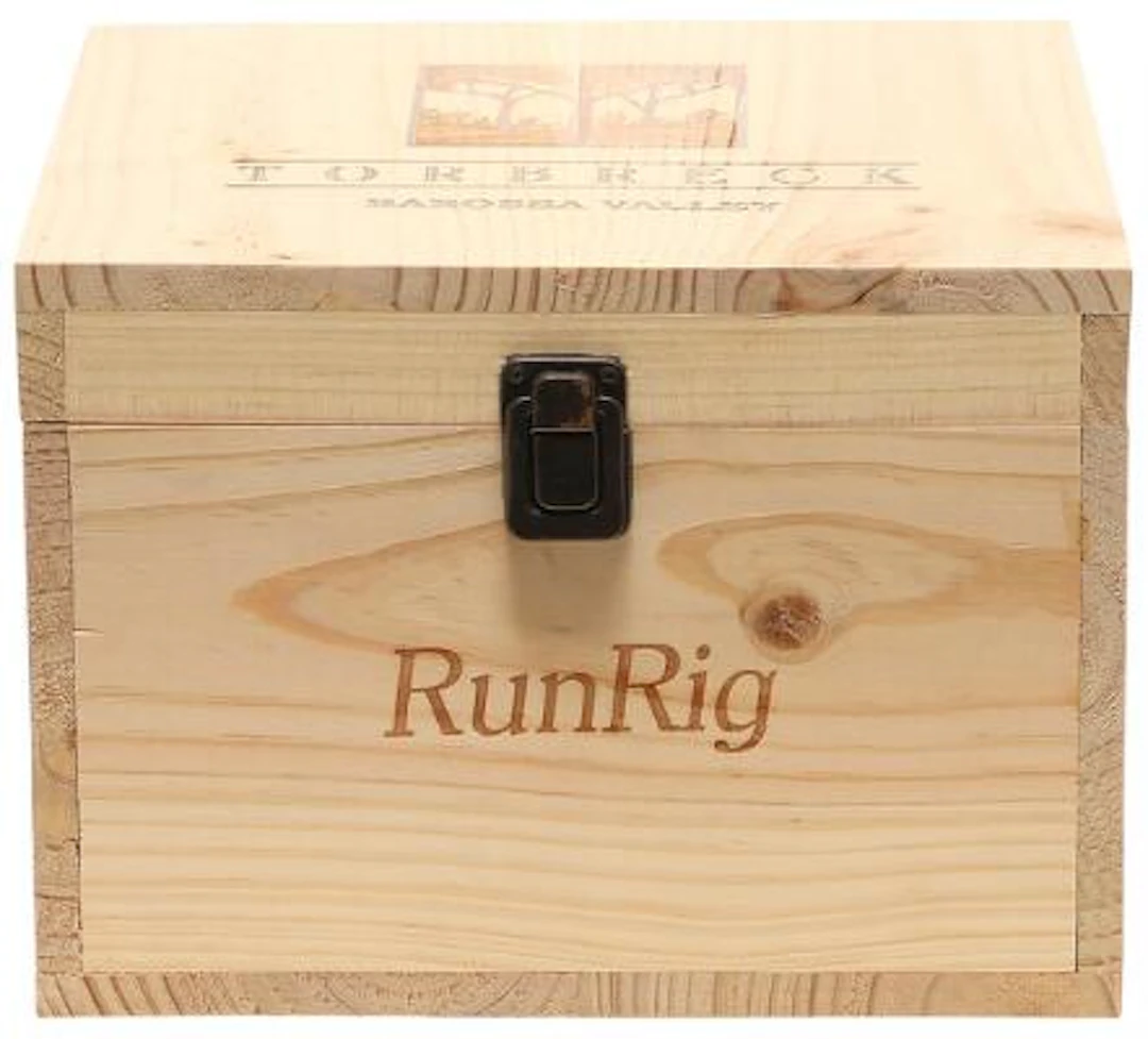 6 bts. Run Rig, Torbreck, Australien 2016 A (hf/in). Owc. – Bruun