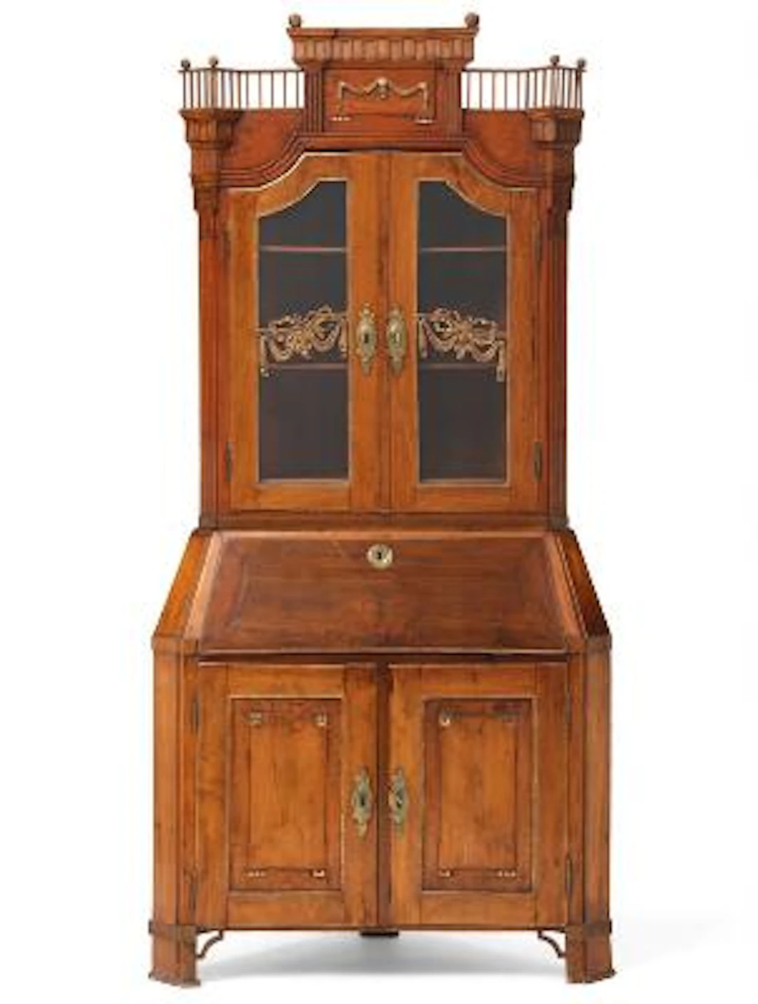 Lorenz Nielsen: A Danish Louis XVI corner cabinet. Late 18th century.