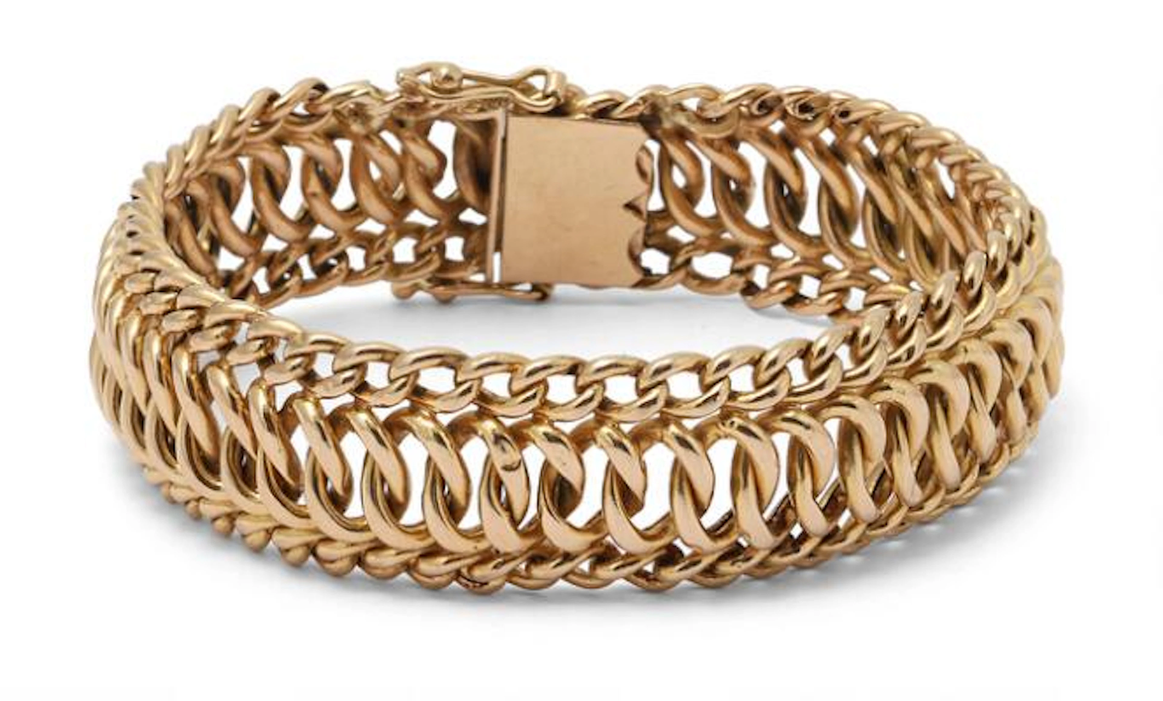 A bracelet of 18k gold. Weight app. 24 g. W. 18 mm. L. 19.2 cm. –
