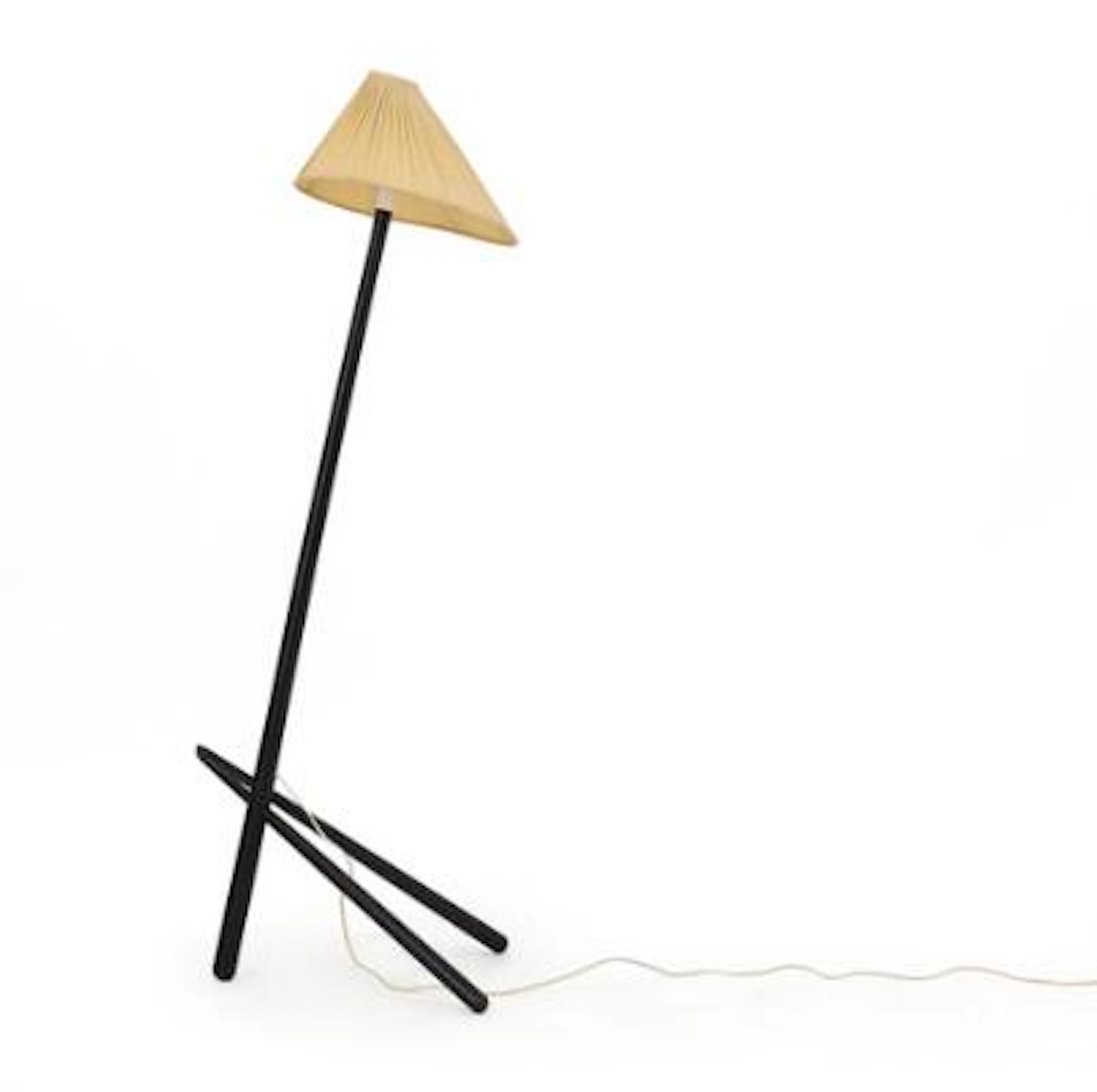 Scandinavian design: Floor lamp in black lacquered teak. – Bruun Rasmussen