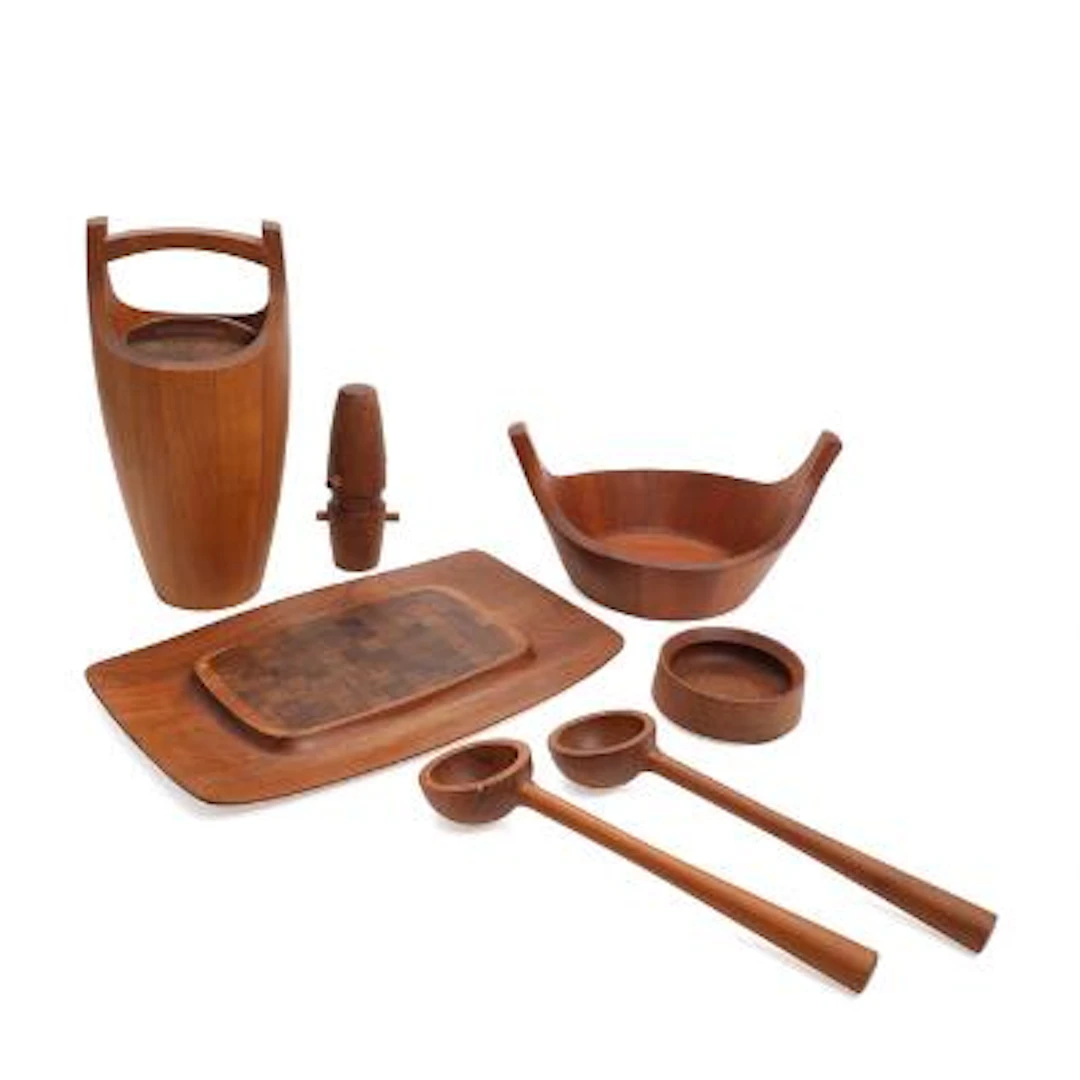 Jens H. Quistgaard: A selection of teak serving pieces comprising