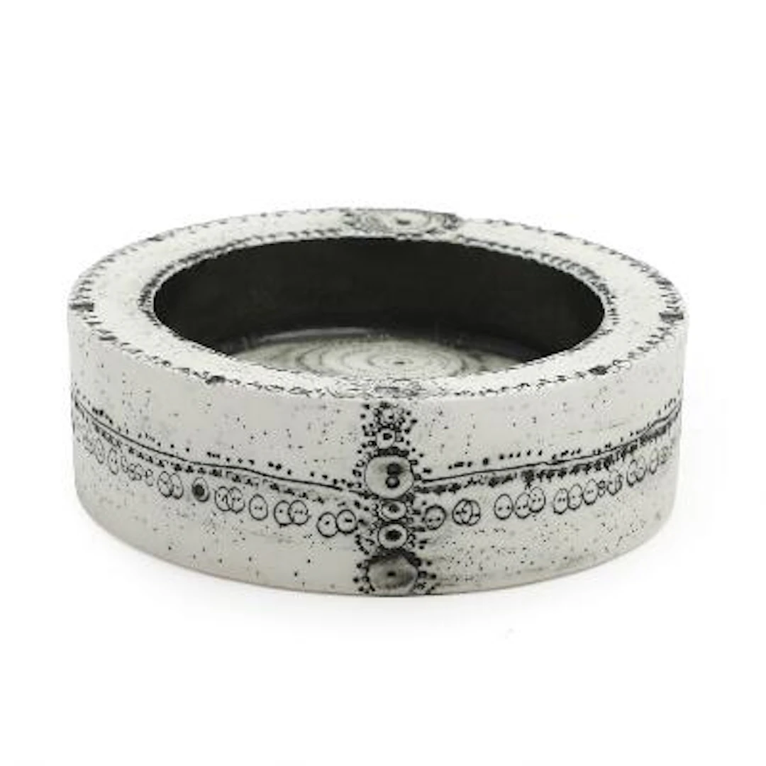 Rut Bryk: Cylindrical stoneware bowl with pronounced rim. Signed.