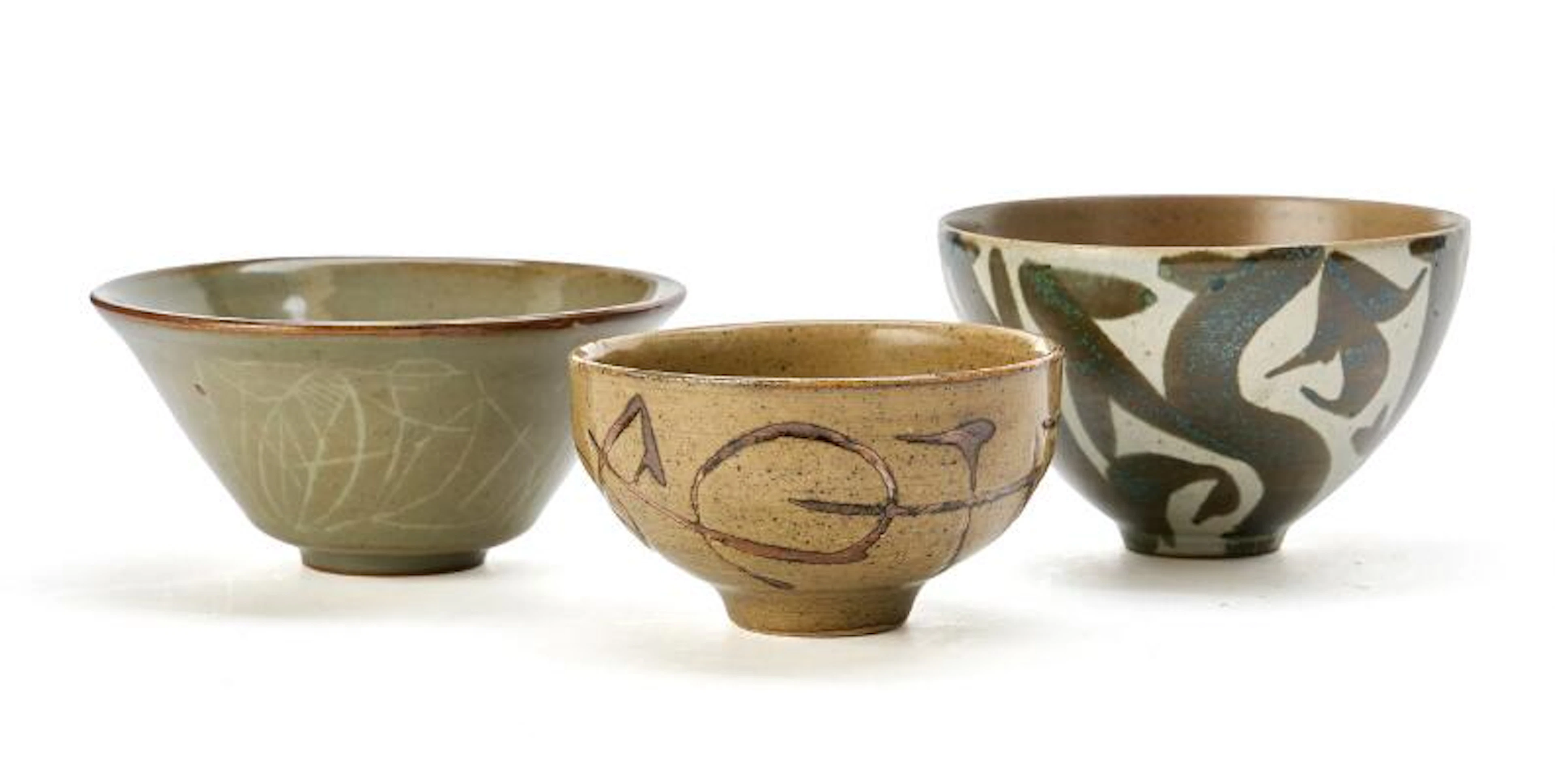 Nils Thorsson: Three stoneware bowls. Decorated with brown, green