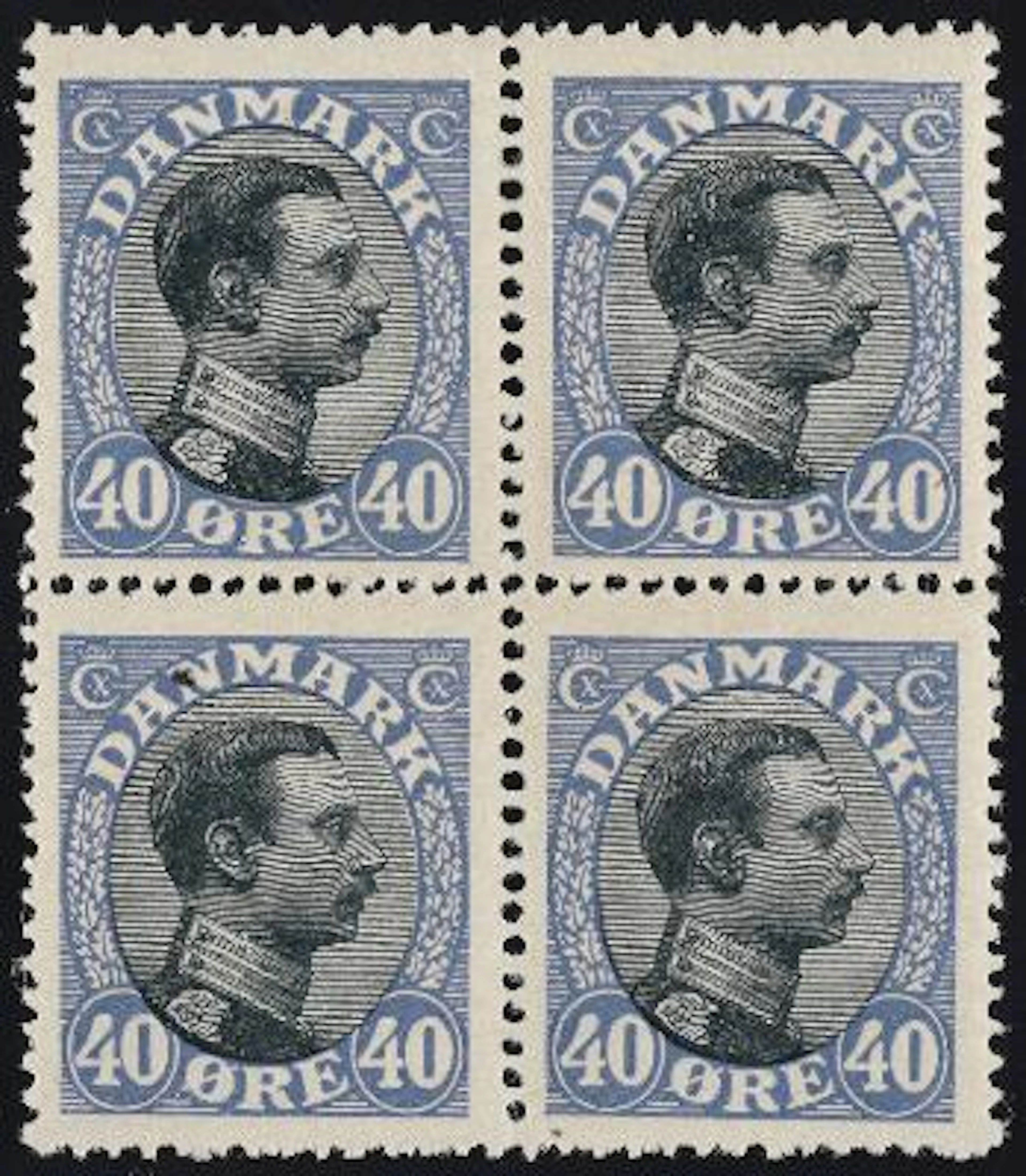 1919. Christian X. 40 Øre, blue lilac/grey. Mint block of 4, lower