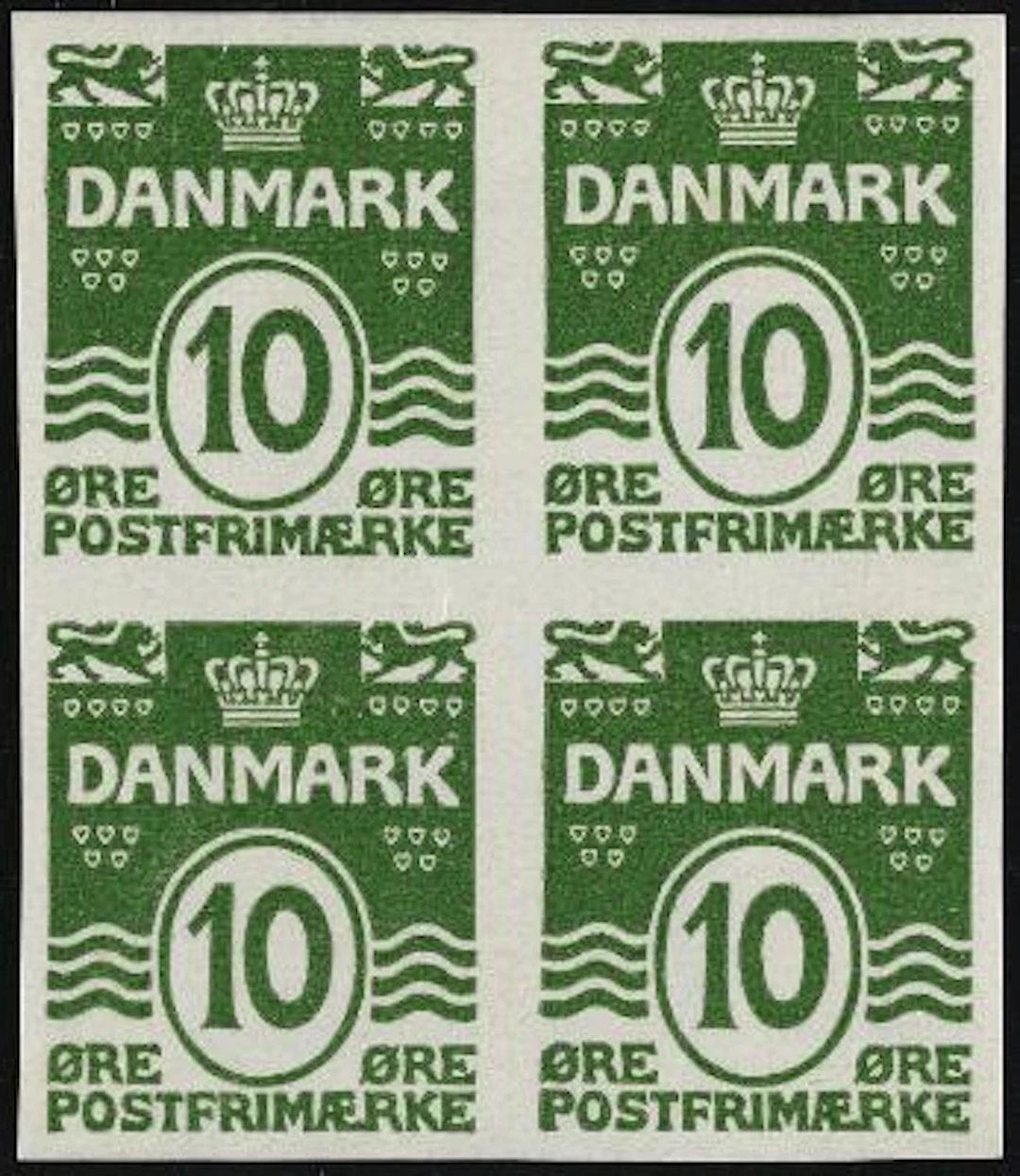 1921. Wavy line. 10 øre, green. IMPERFORATED block of 4 in MNH condition.
