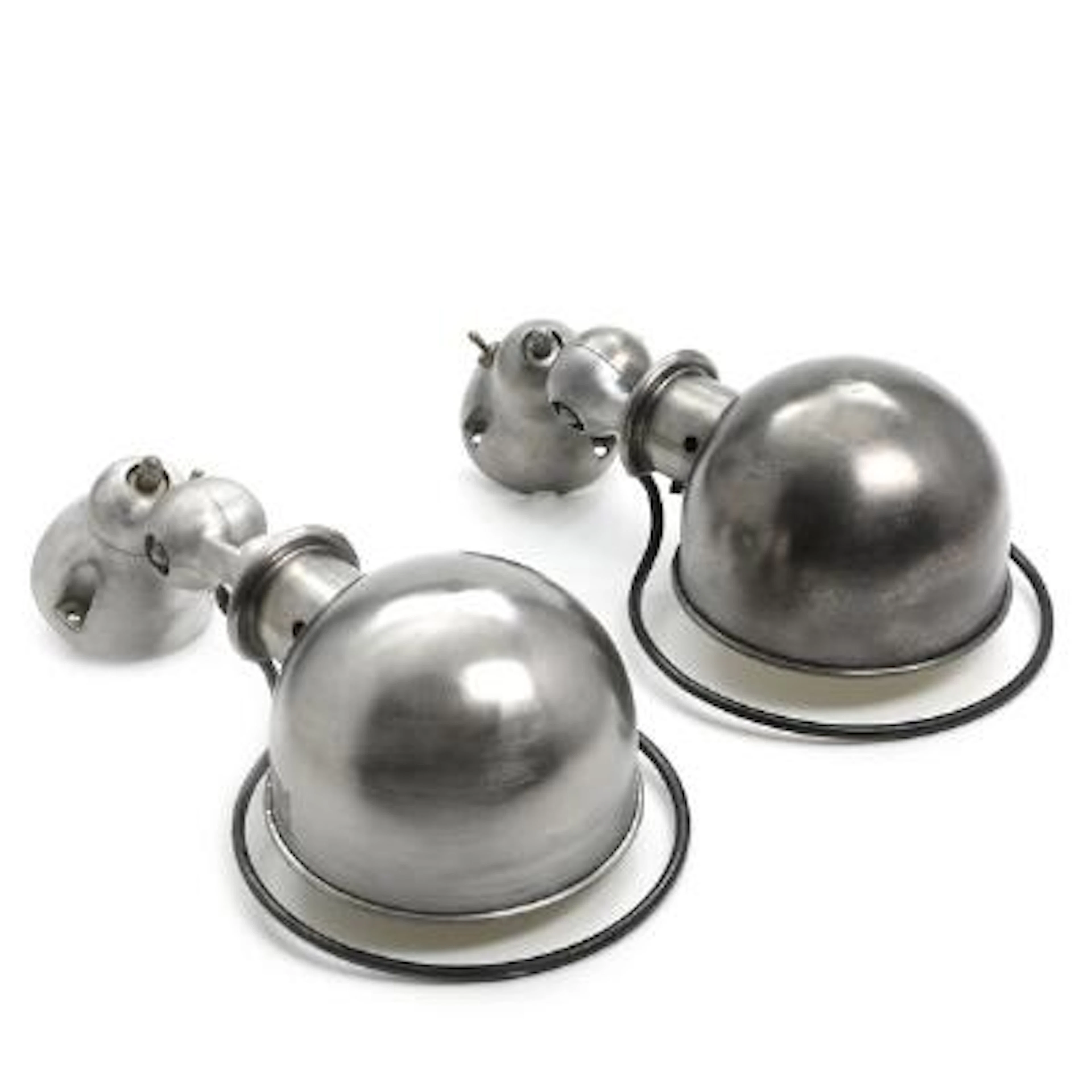 Jean-Louis Domecq: “Loft”. A pair of adjustable graphite polished