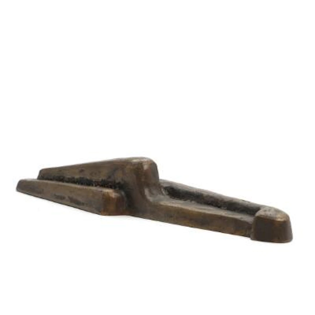 Bernhard Petersen: Concrete composition. Signed monogram. Bronze.