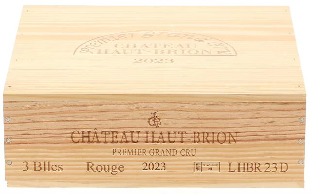 3 bts. Château Haut Brion, Pessac-Léognan. 1. Cru Classé 2023 Owc.