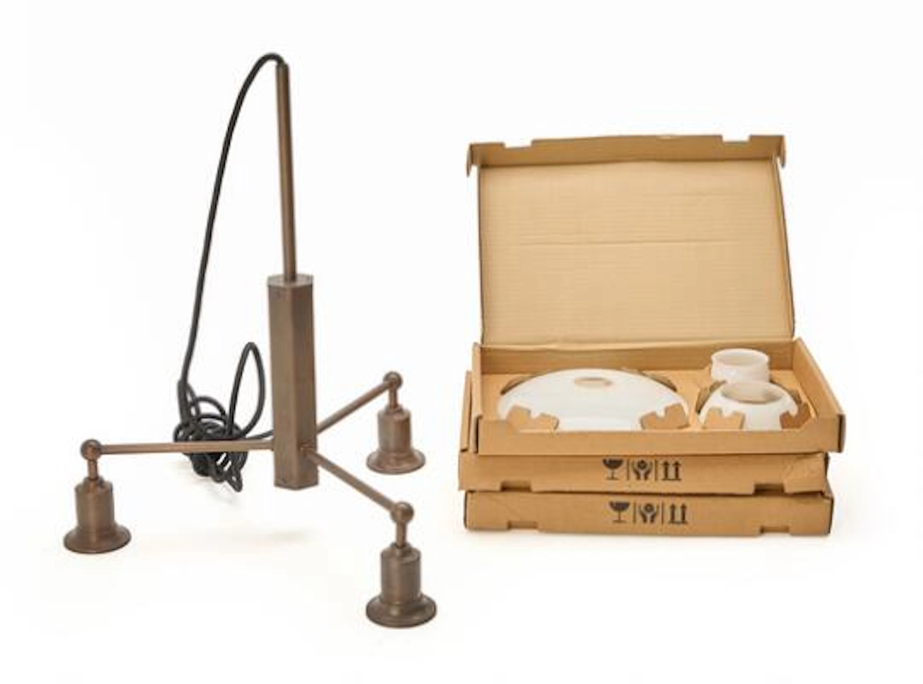 Poul Henningsen: Browned brass stem chandelier frame and opaline glass