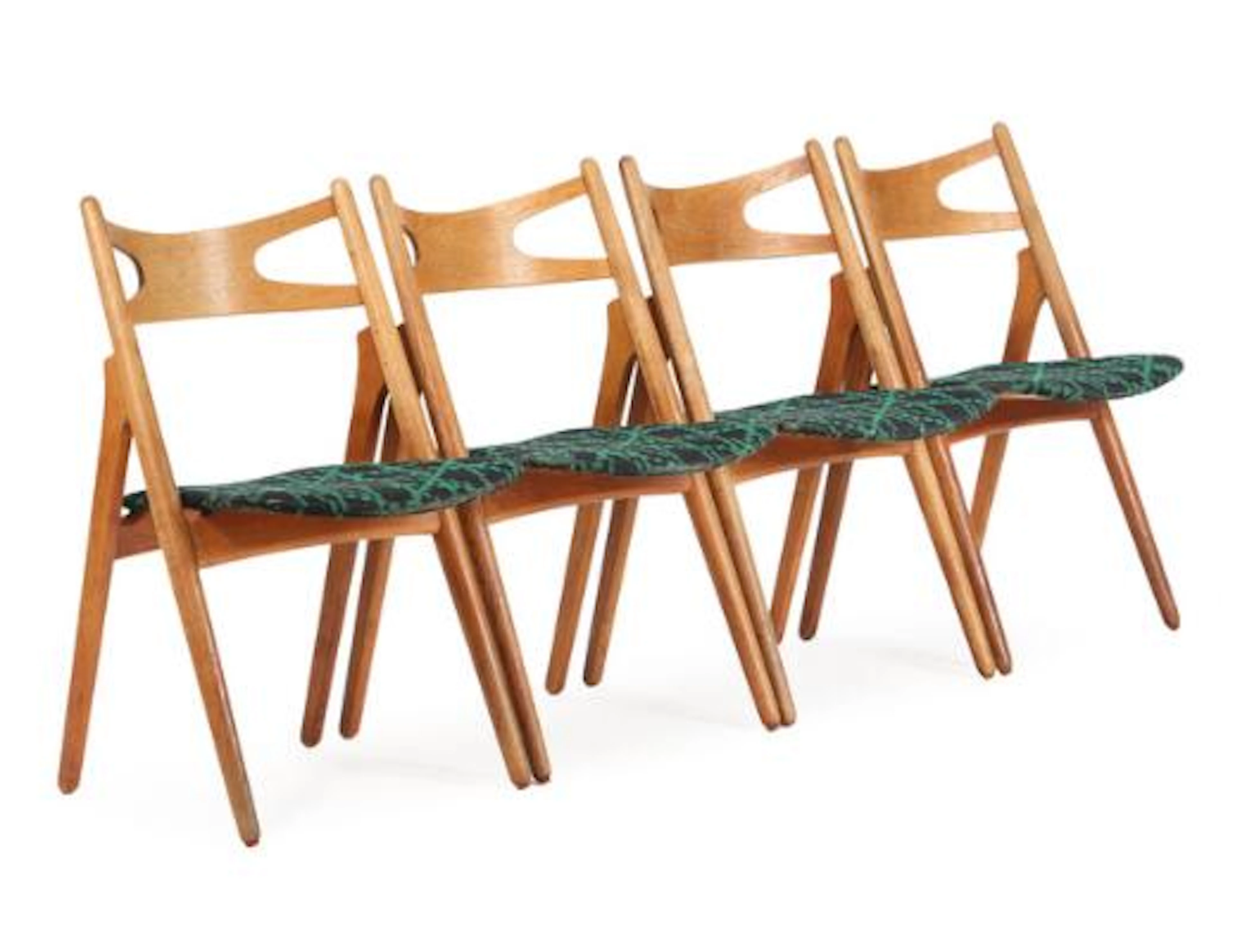 Hans J. Wegner: "Saw horse chair". Four oak side chairs with black/green