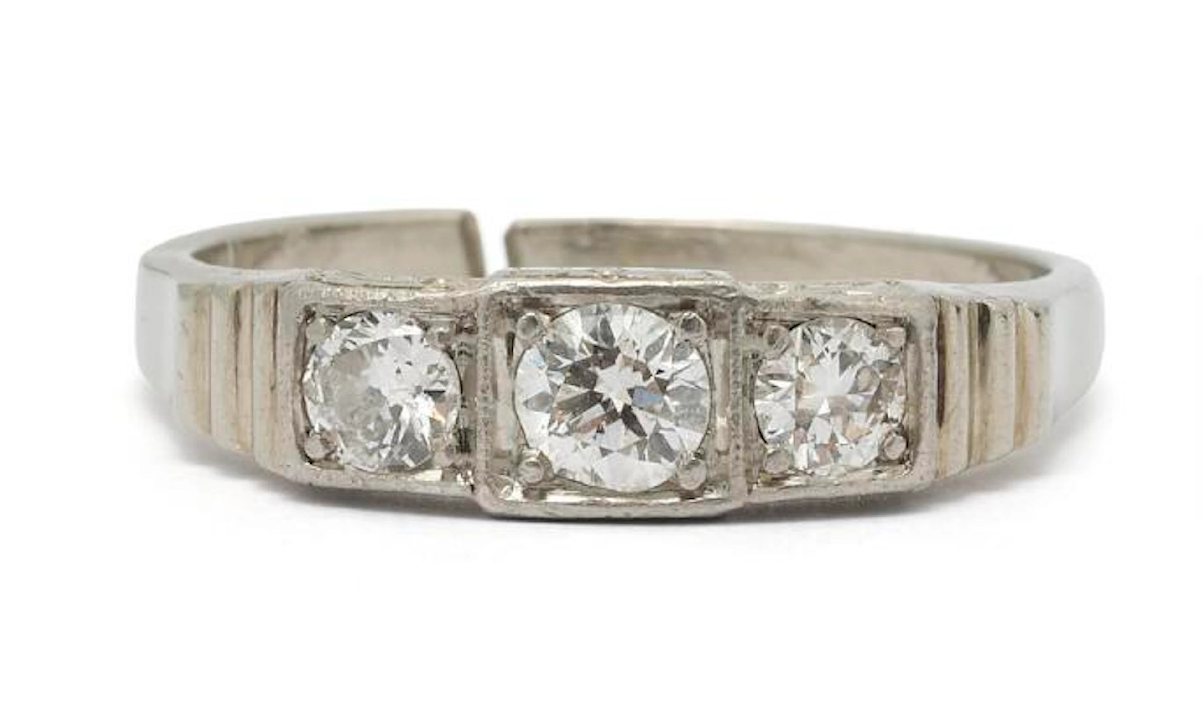 Evald Nielsen: A diamond ring set with diamonds, mounted in 14k white