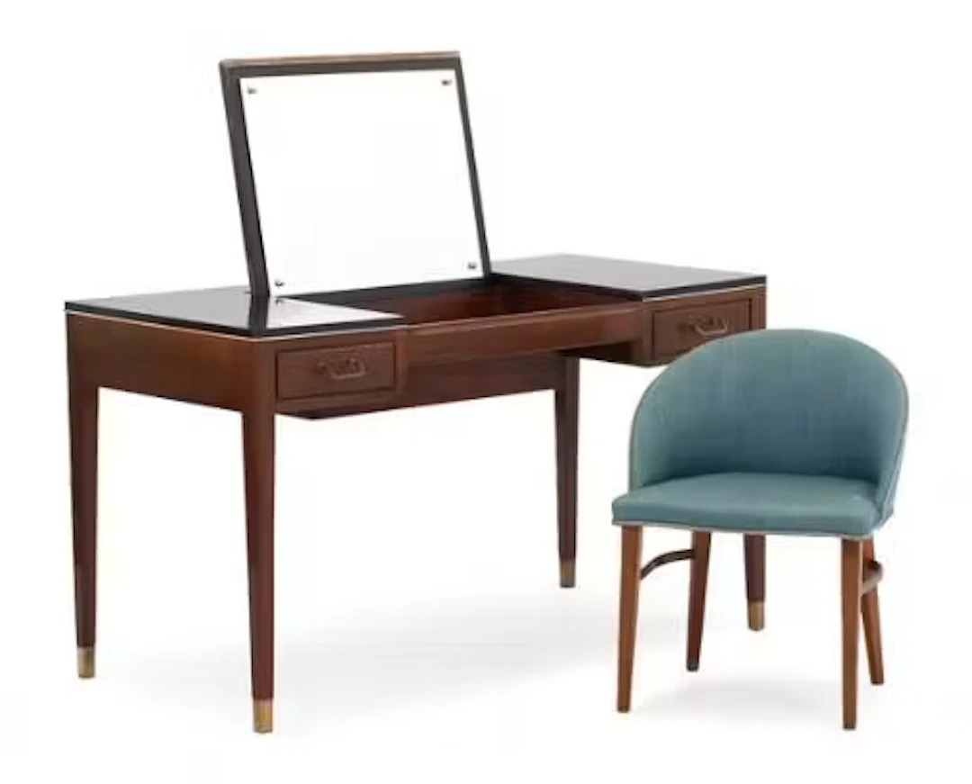 Frode Holm: Dressing table and matching chair in mahogany. H. 72 cm.