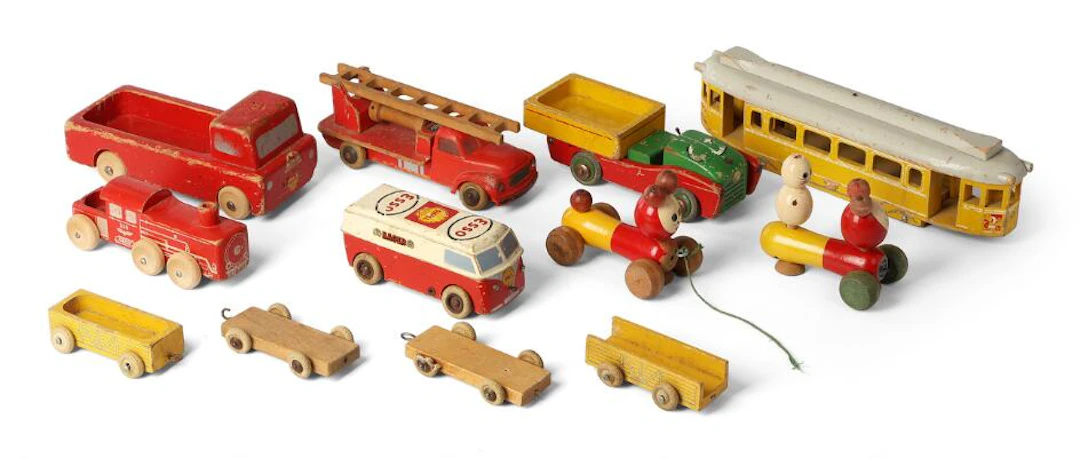 BILOfix a.o: A collection of painted wooden toys comprising a Hanse