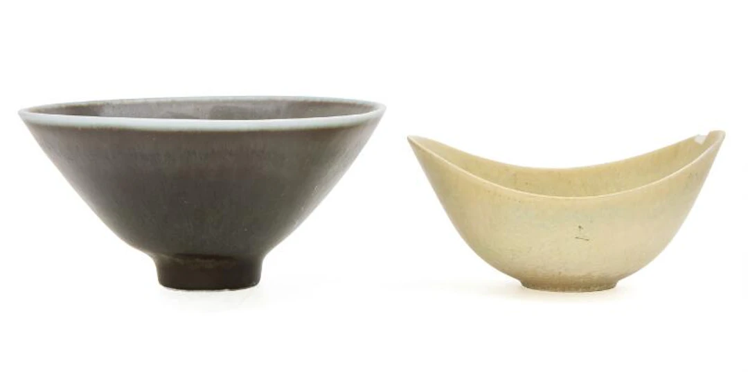 Carl-Harry Stålhane, Gunnar Nylund: Two stoneware bowls. Decorated