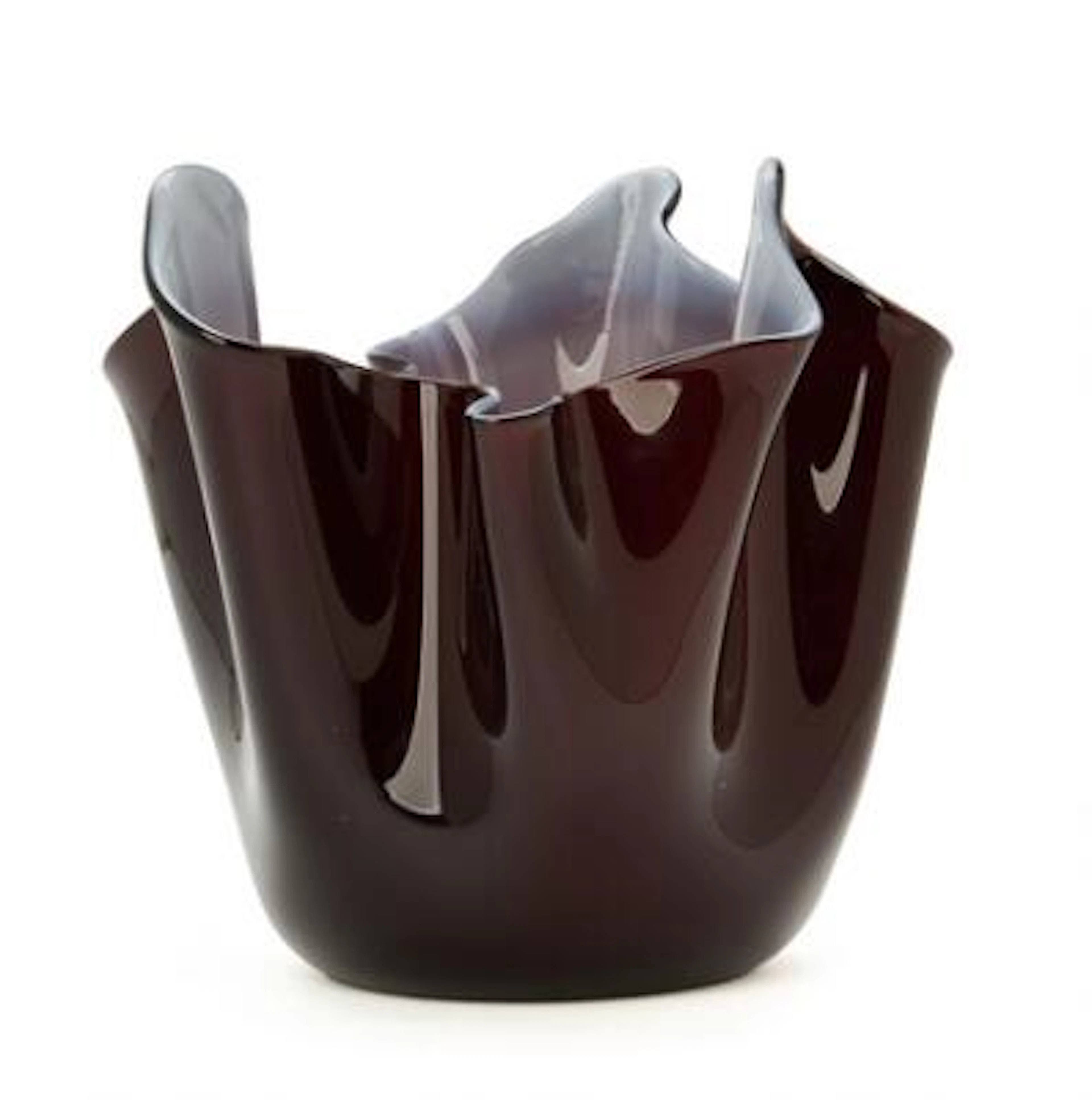 Paolo Venini: "Fazzoletto". An aubergine coloured glass vase undelaid