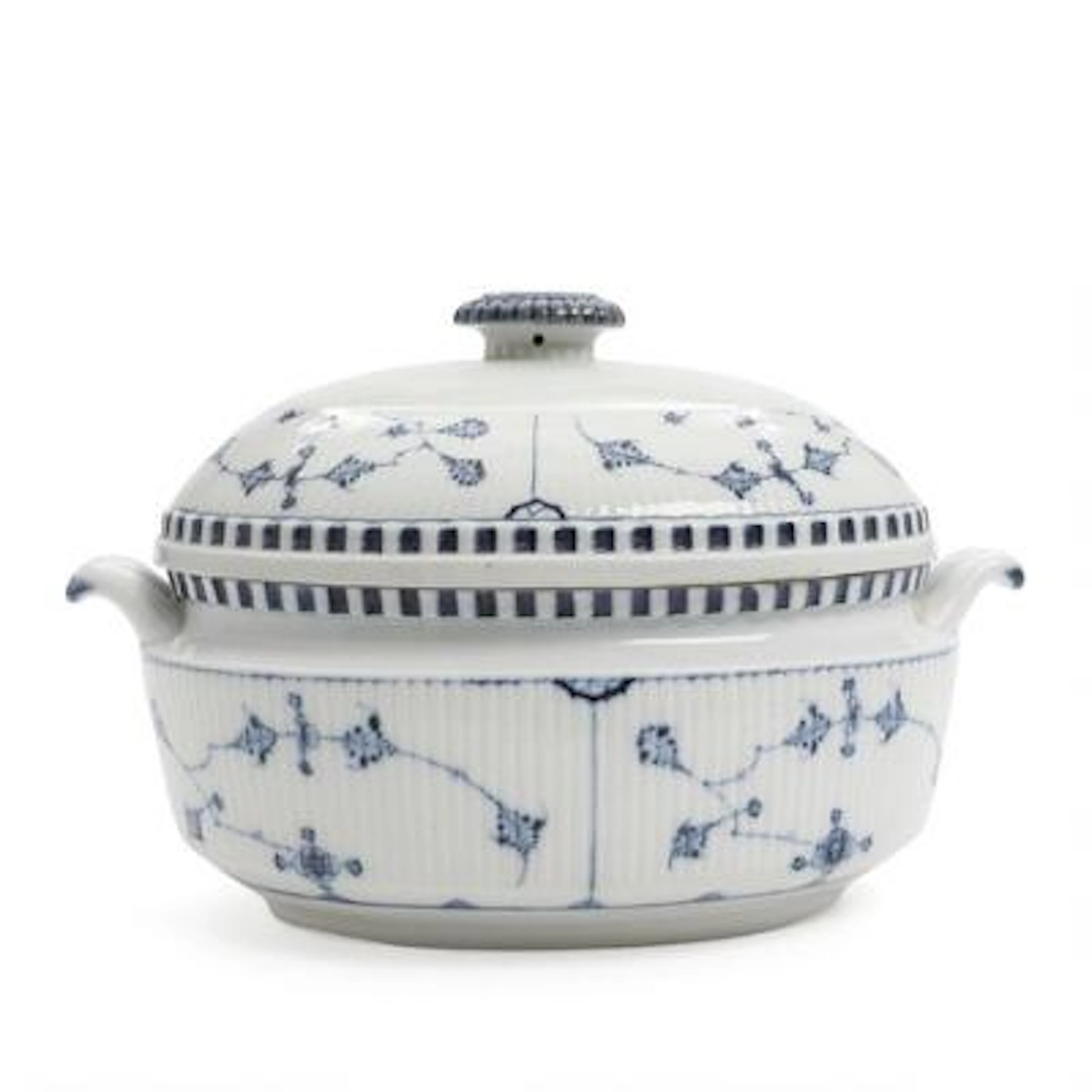 Blue Fluted oval tureen of porcelain. Royal Copenhagen Porcelain Factory