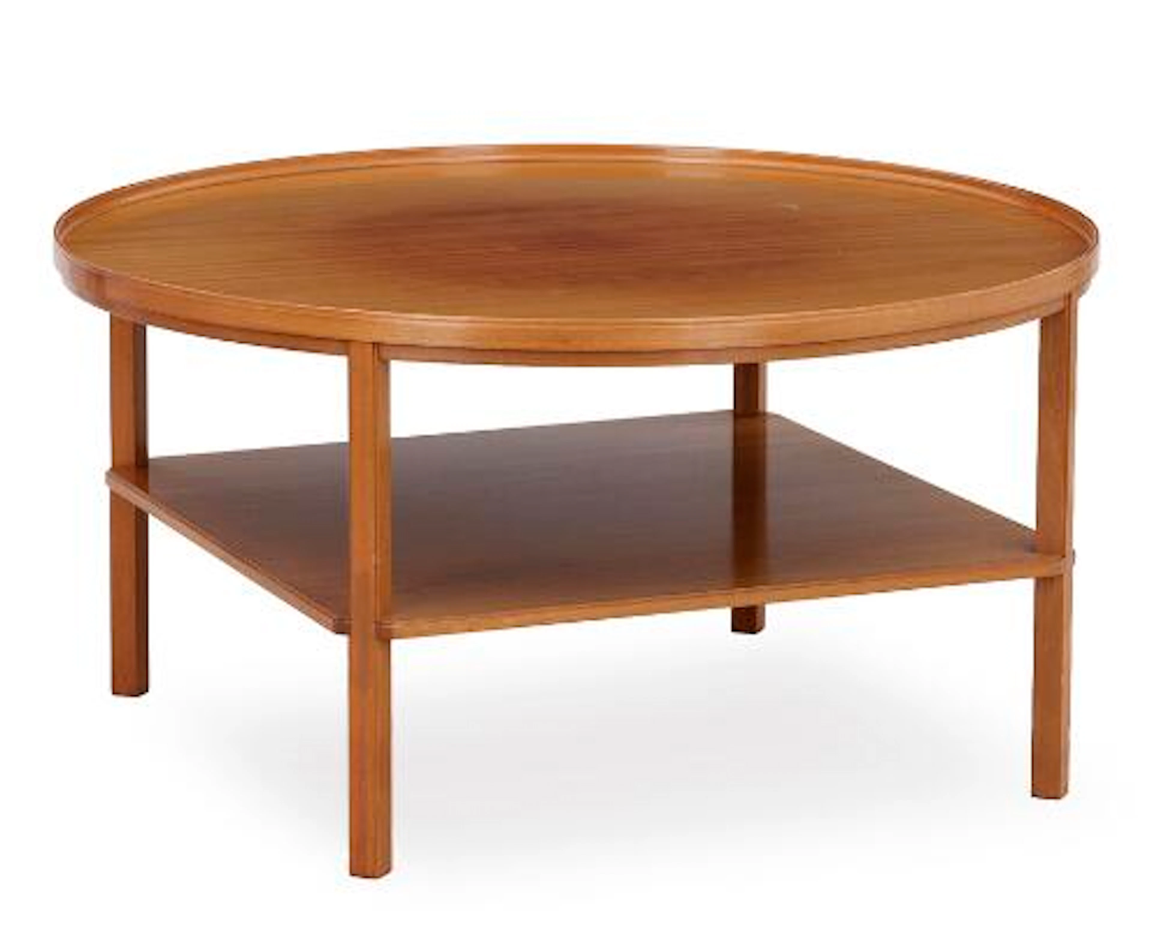 Kaare Klint: A mahogany coffee table with underlying shelf. H. 52.