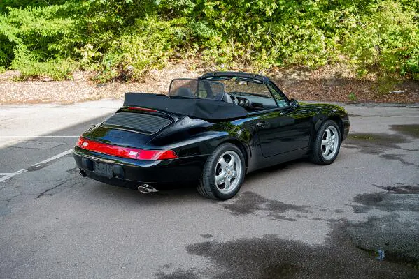 1997 Porsche 911 Cabriolet (993 C2, manuel) – Bruun Rasmussen Auctioneers