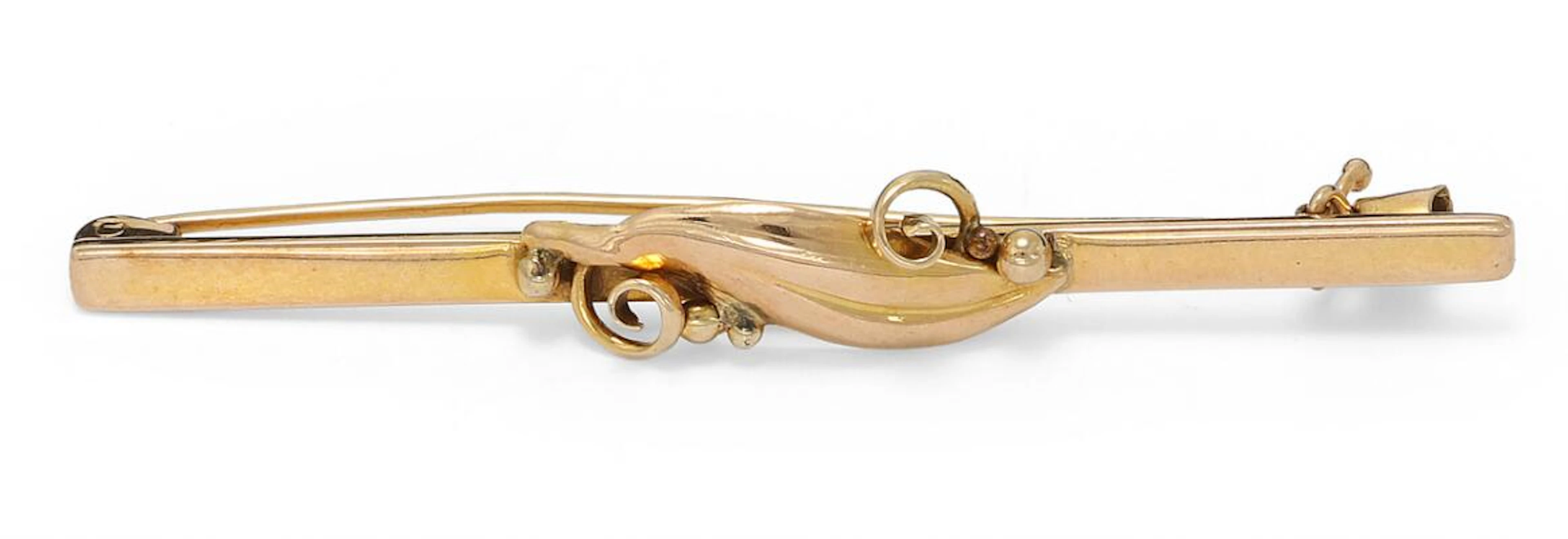 A 14k gold brooch. Weight app. 2.5 g. L. 5 cm. – Bruun Rasmussen Auctioneers