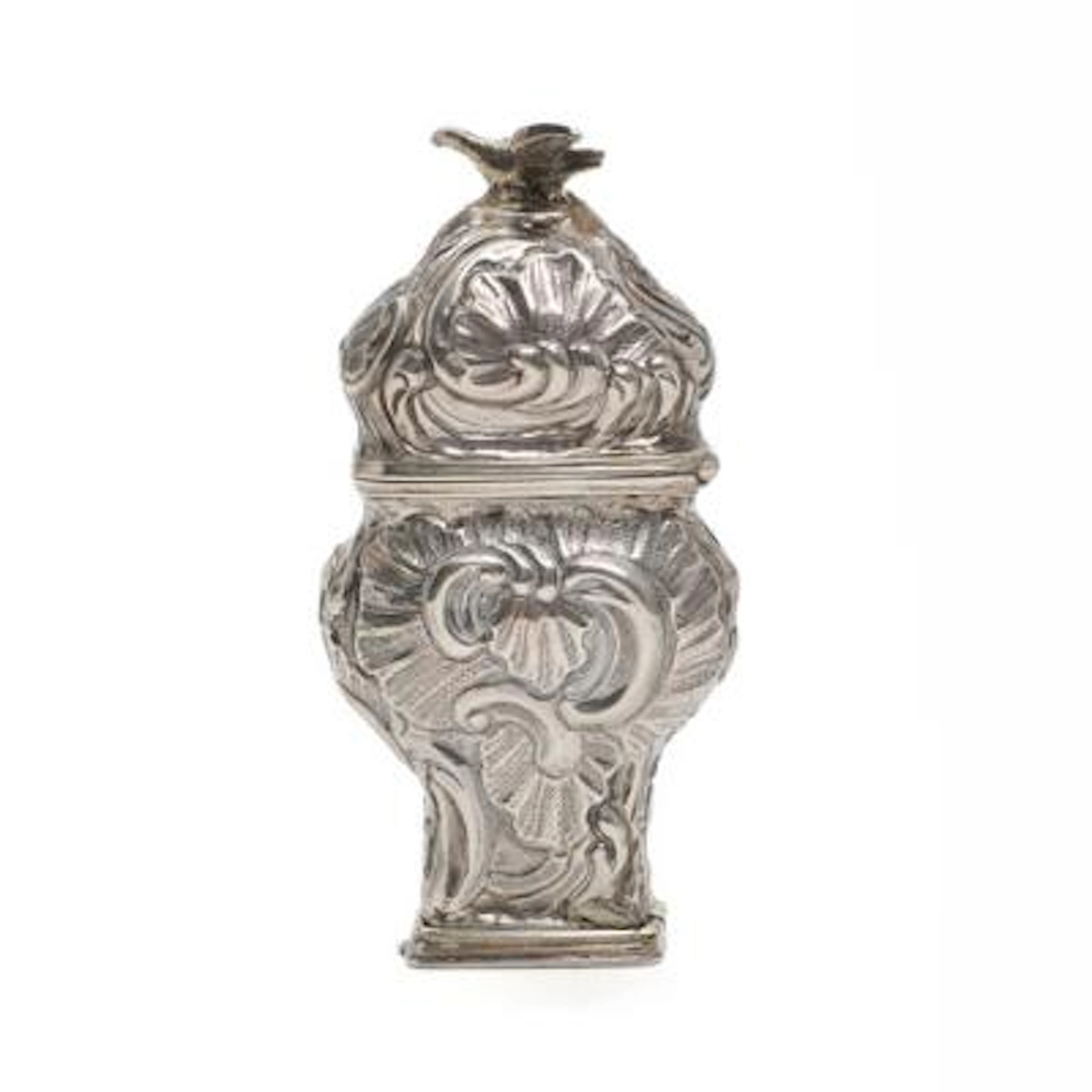 Rococo vinaigrette of silver. 18th century. H. 8 cm. – Bruun Rasmussen