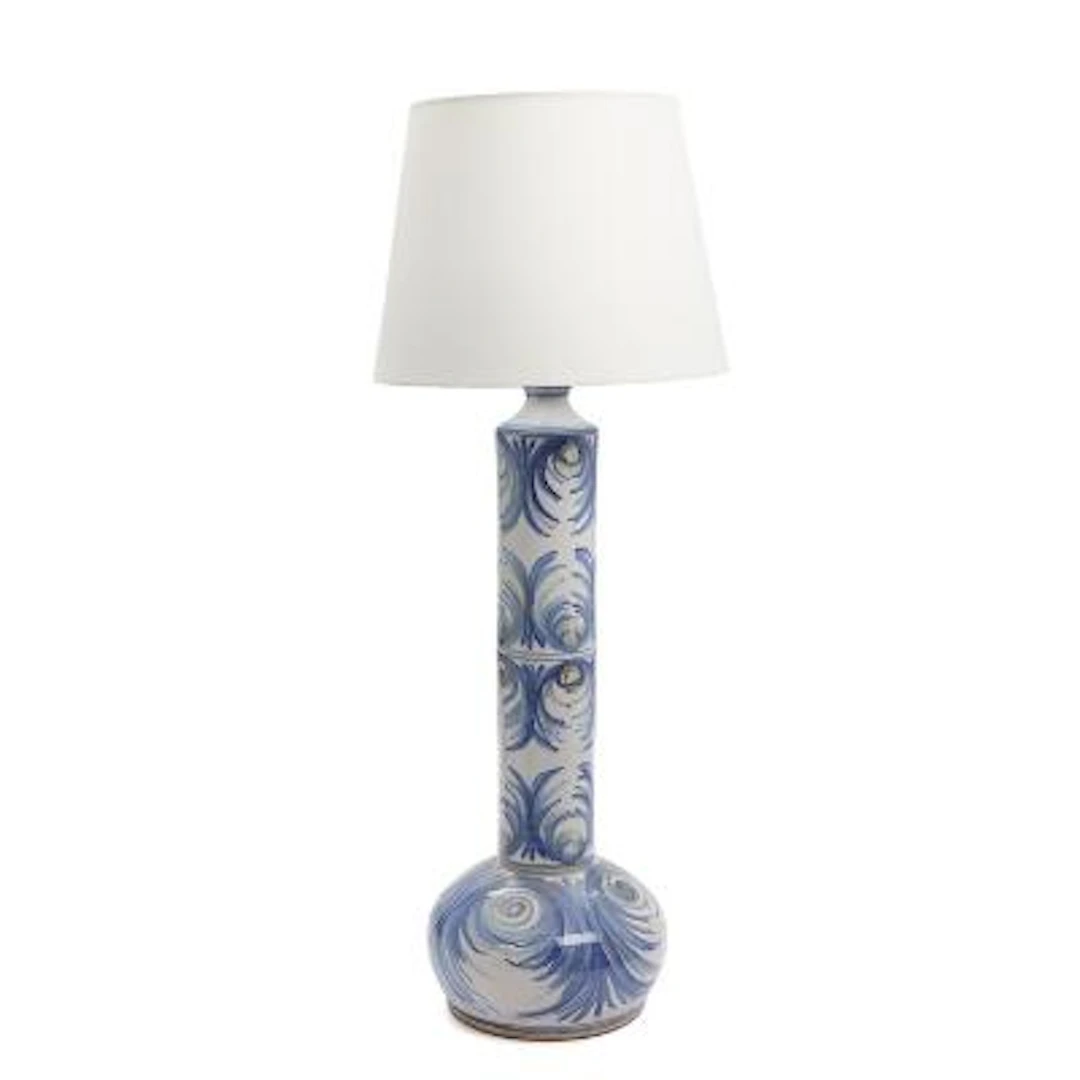 Viggo Kyhn: An earthenware table/floor lamp, decorated with blue glaze.