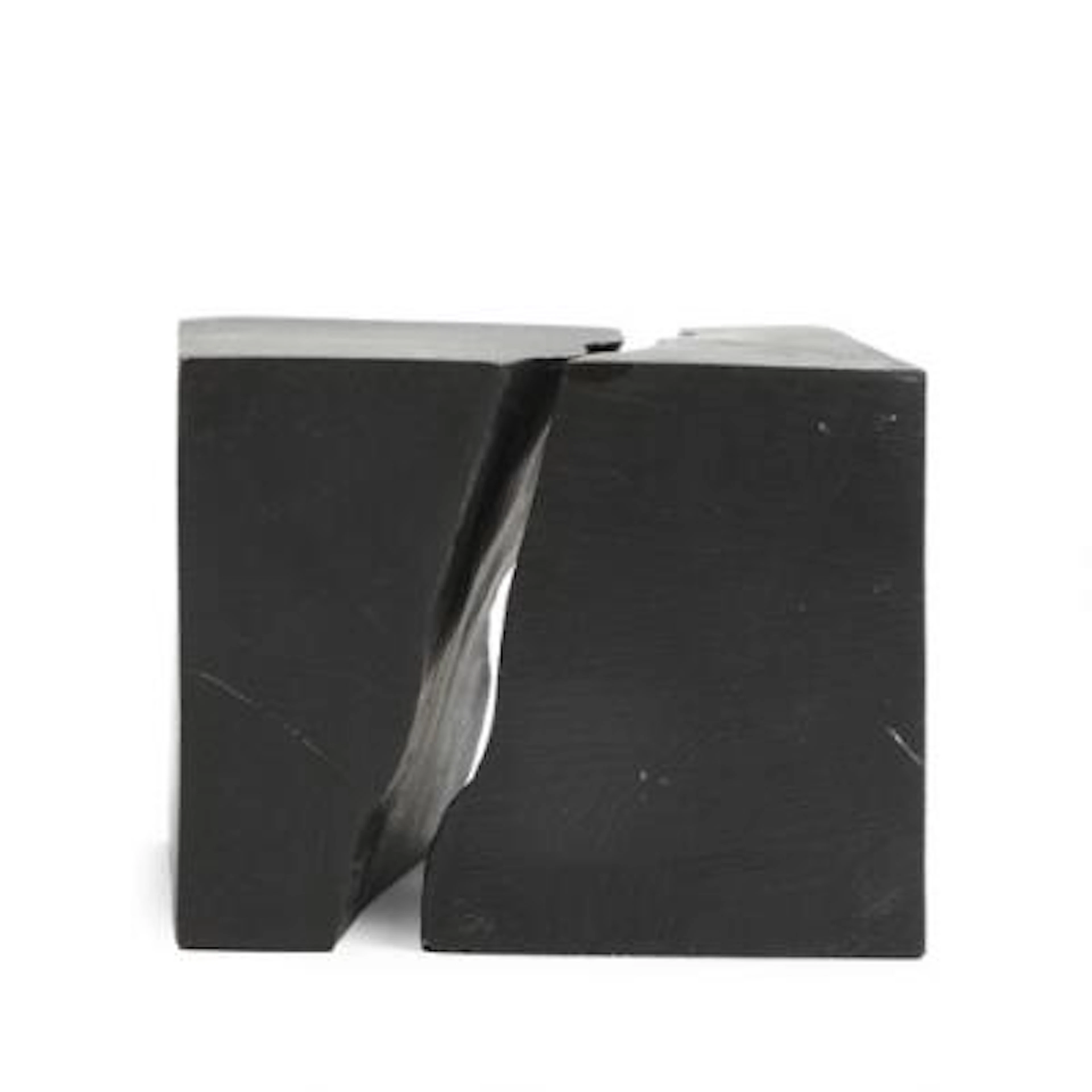 Peter Bonnén: "Kuben". Unsigned. Black Cortén steel. H. 7 cm. L. 8