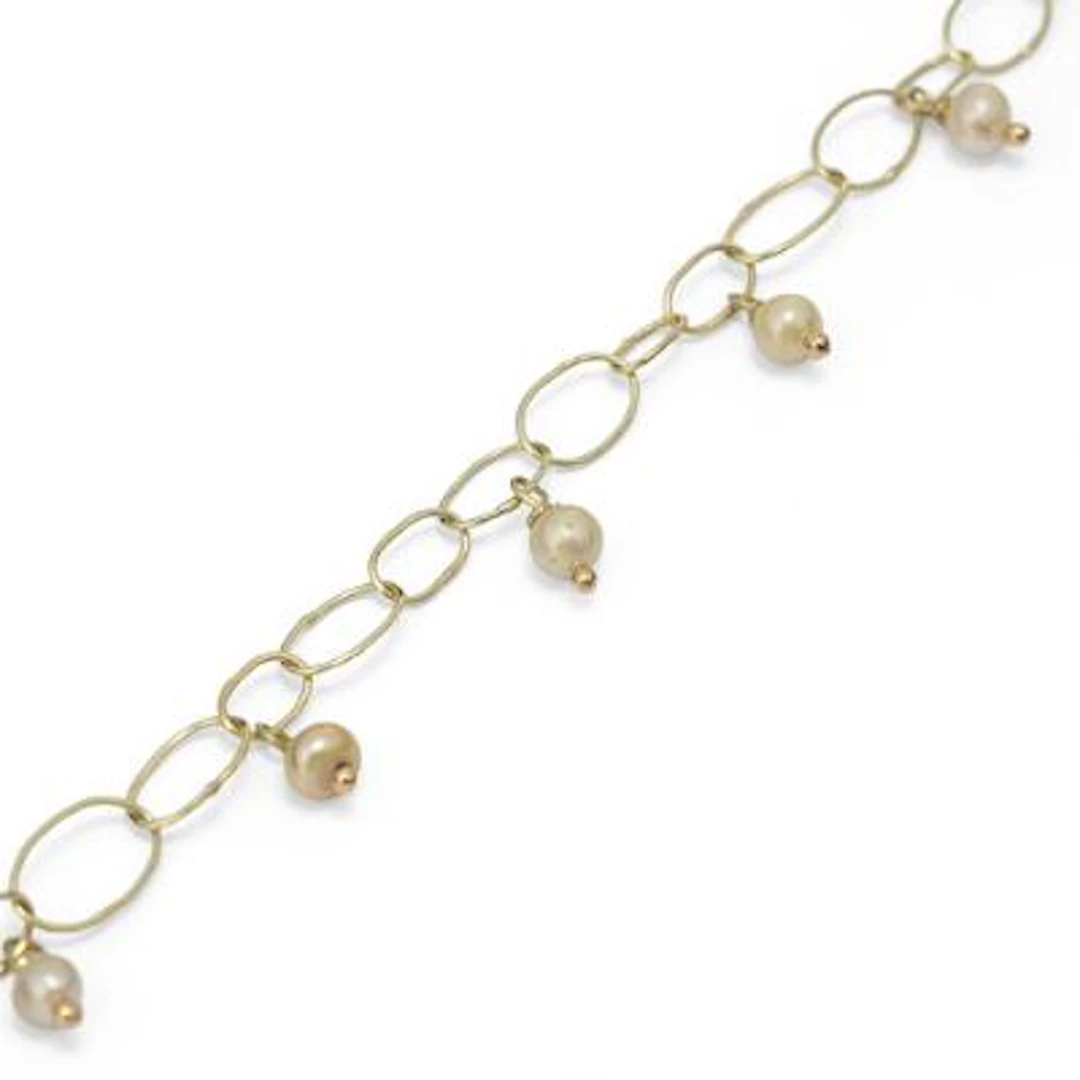 Natascha Trolle: Pearl bracelet set with numerous South Sea keshi