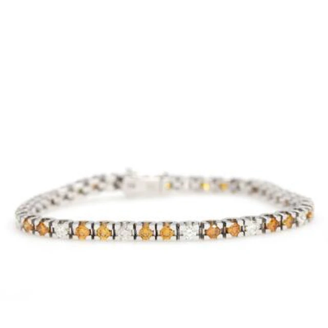 A diamond bracelet, set with brilliant-cut diamonds weighing a total