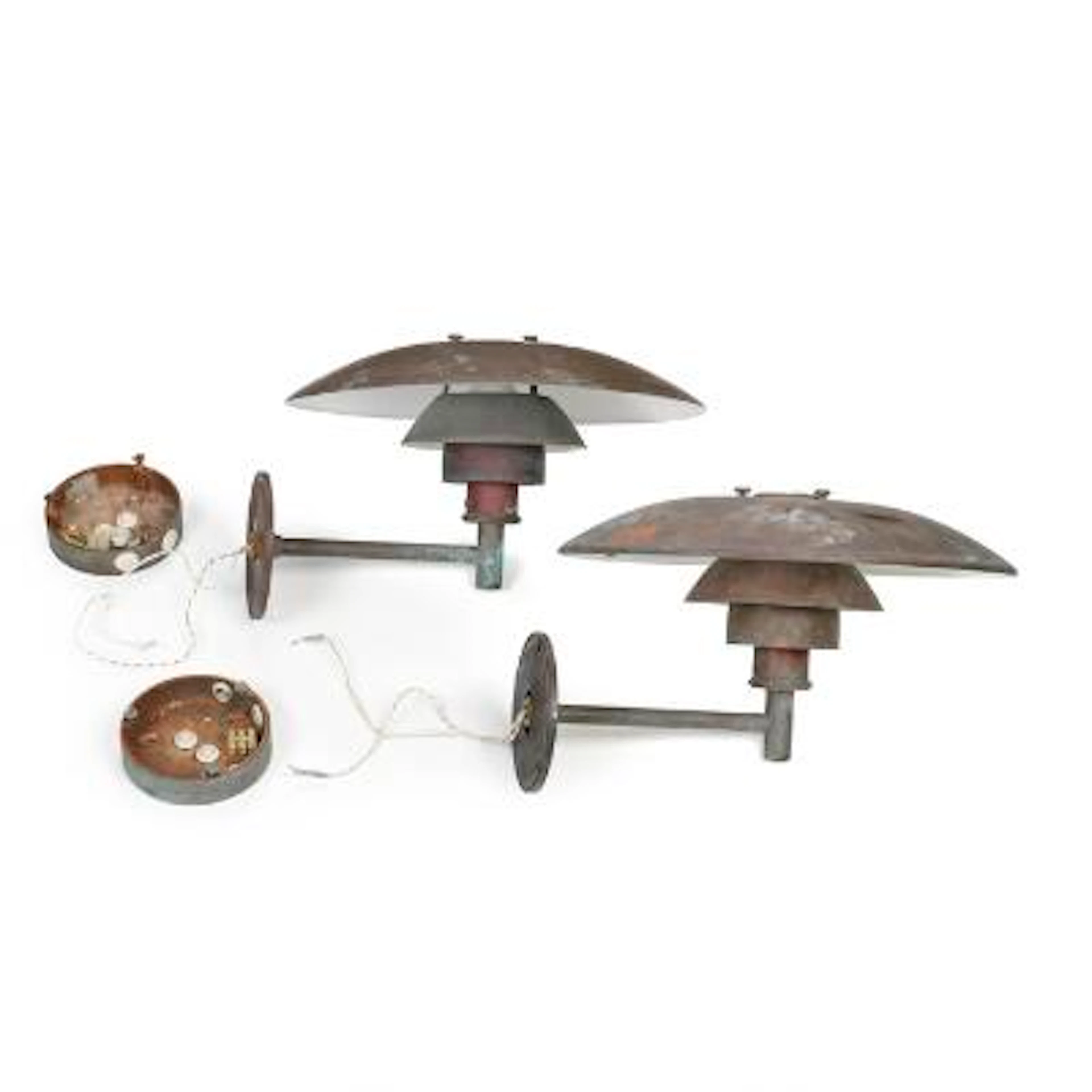 Poul Henningsen: "PH 4,5/3". A pair of patinated copper outdoor wall