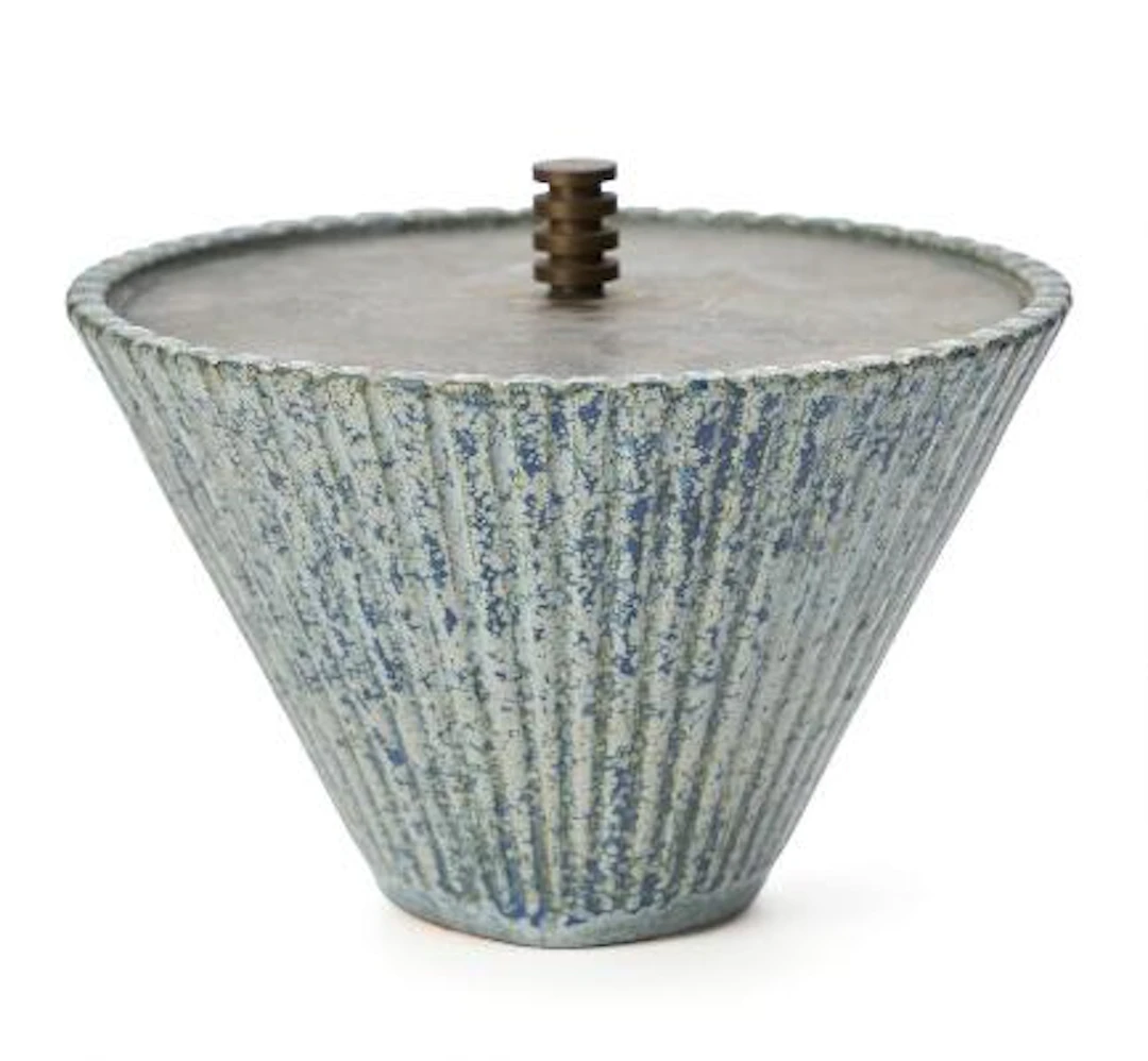 Arne Bang: A conical stoneware lidded jar with vertical fluted pattern