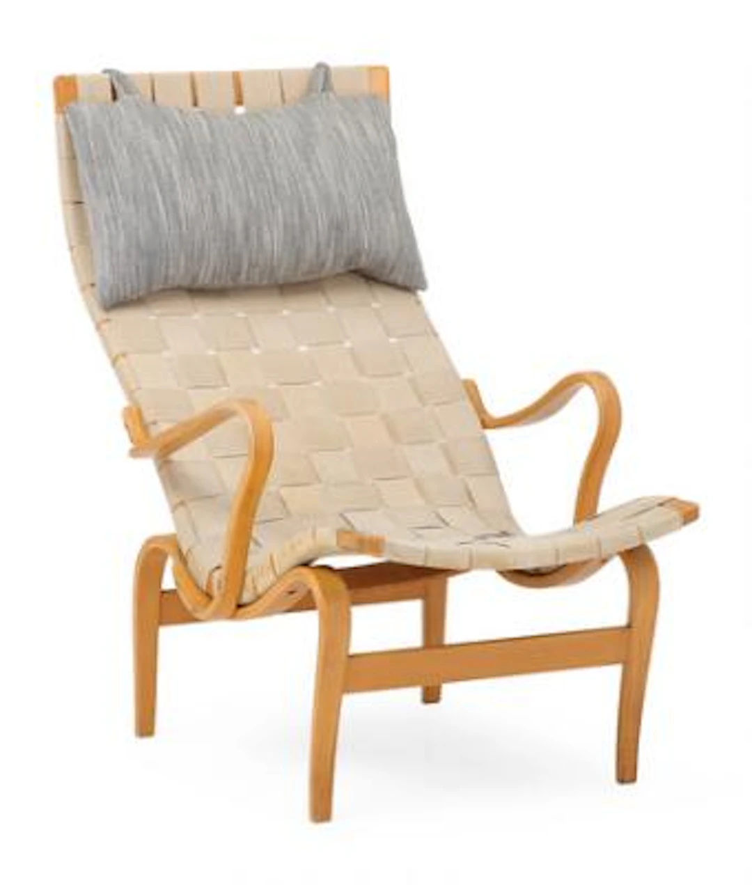 Bruno Mathsson: "Pernilla". Easy chair in beech. Seat and back with