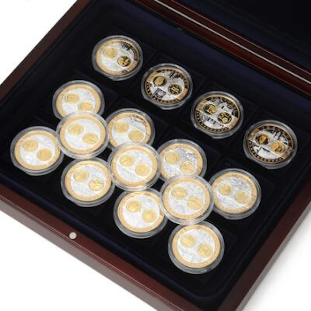 Collection of medals with the first commemorative issues of Euro countries