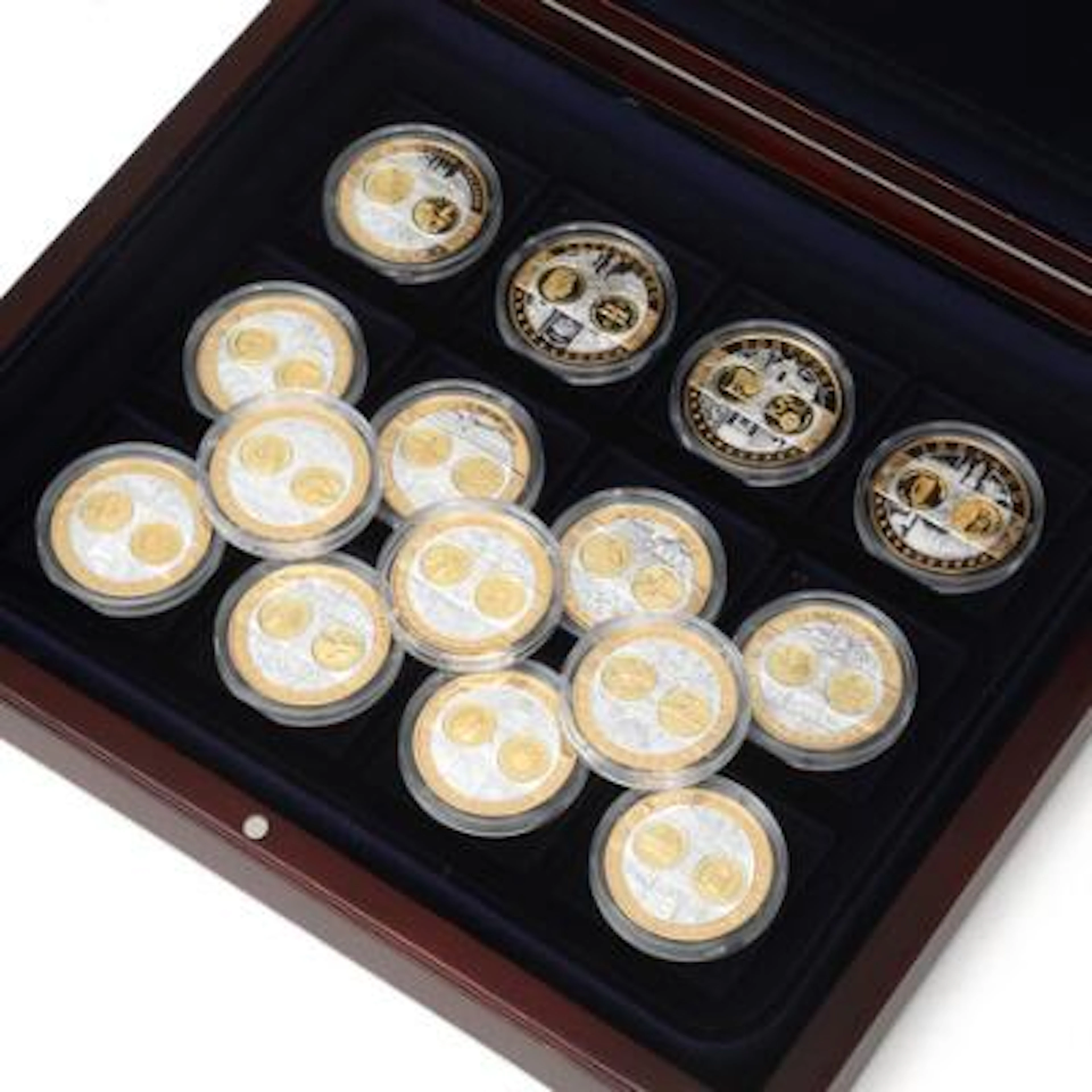 Collection of medals with the first commemorative issues of Euro countries
