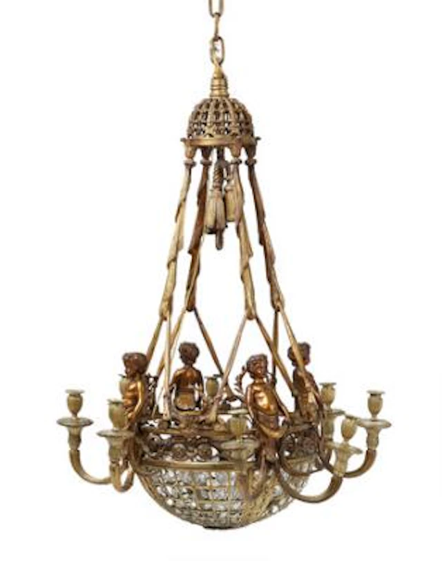 Large French chandelier in gilded bronze and zinc, adorned with prisms