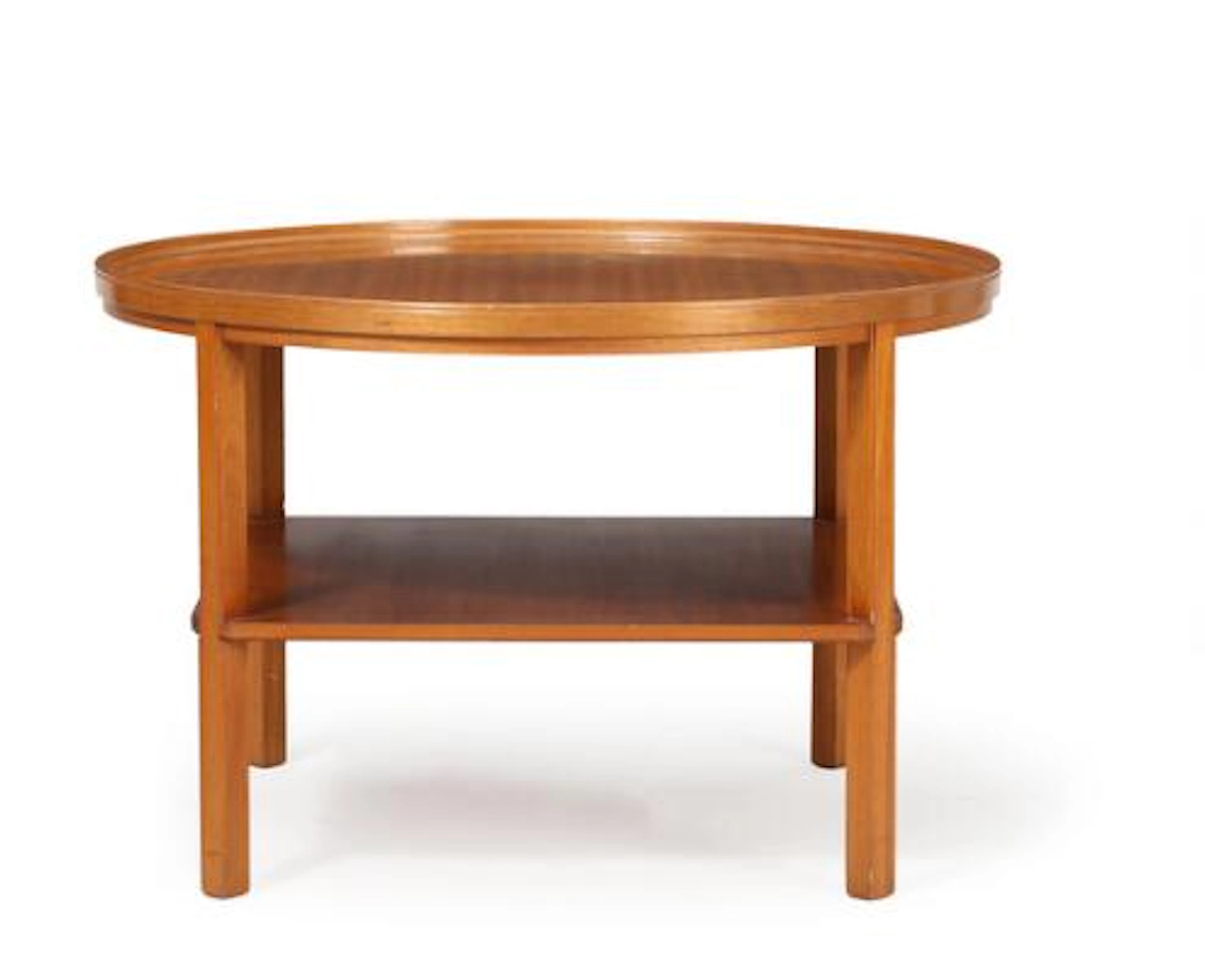 Kaare Klint: Circular mahogany coffee table with slightly raised edge