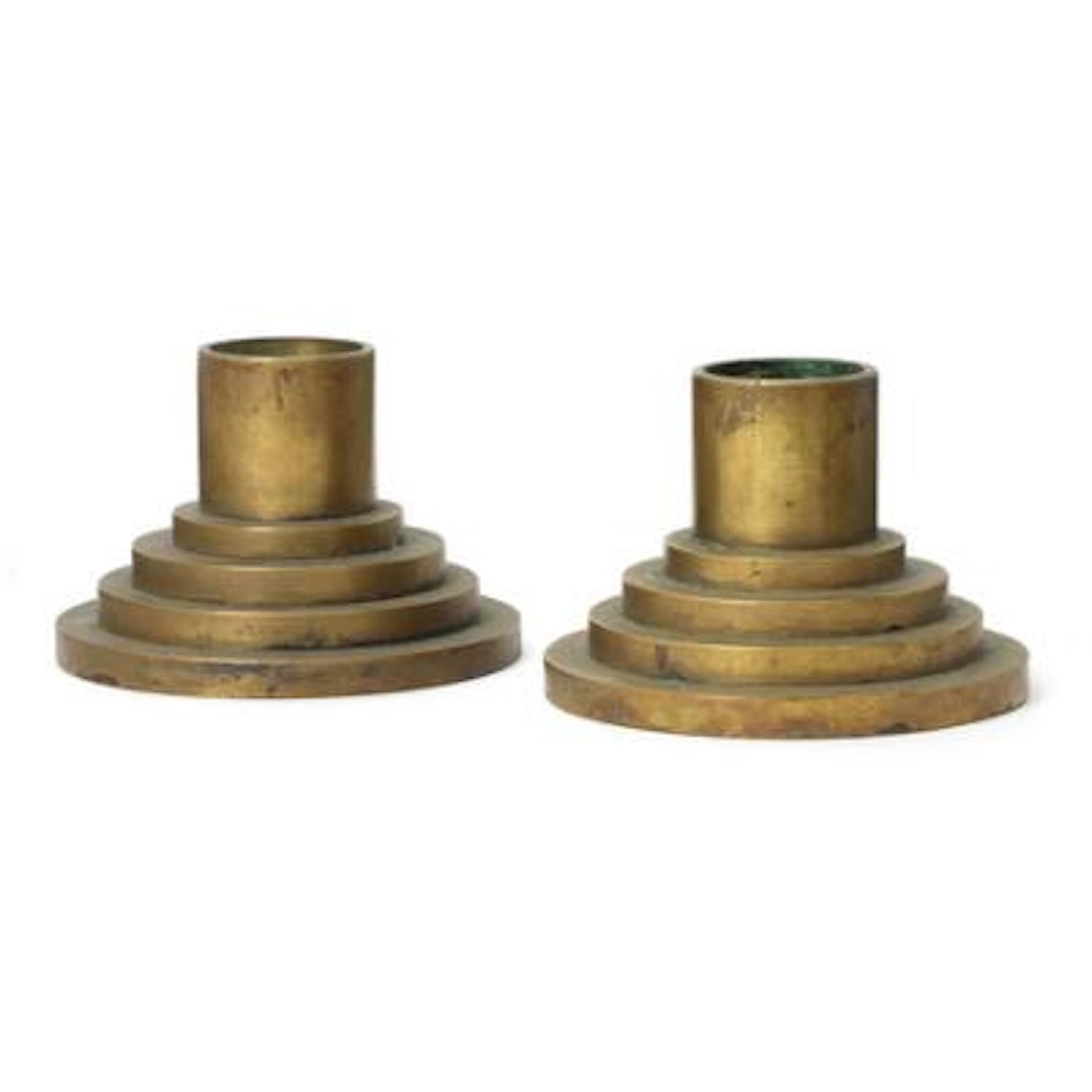 Unknown design: A pair of Art Deco bronze candlesticks. H. 8.5 cm.